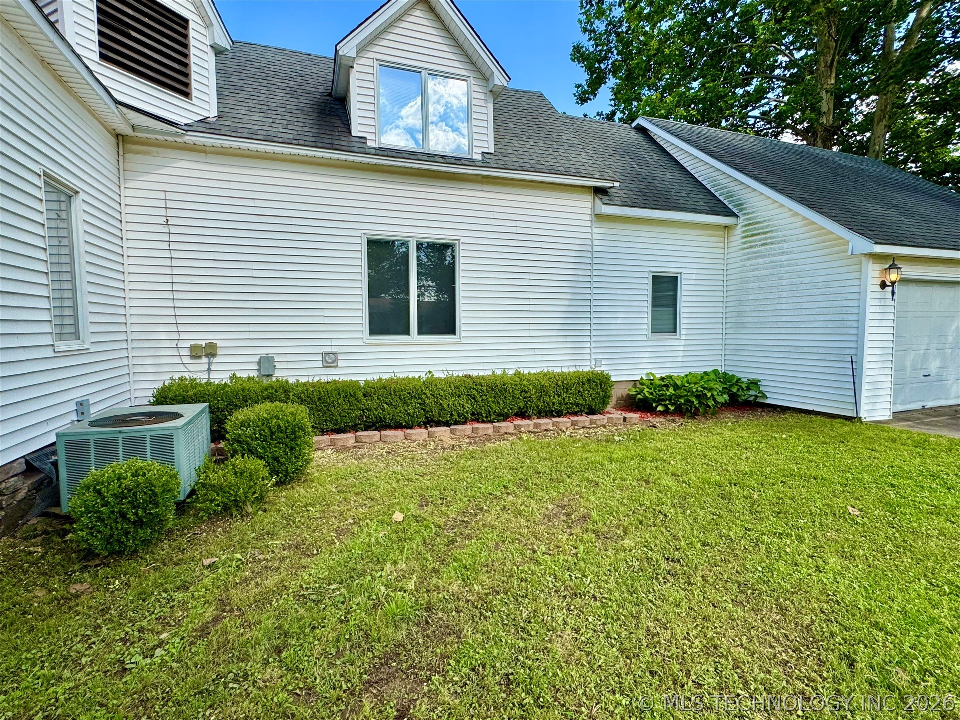 401 E Main Street Adair OK 74330