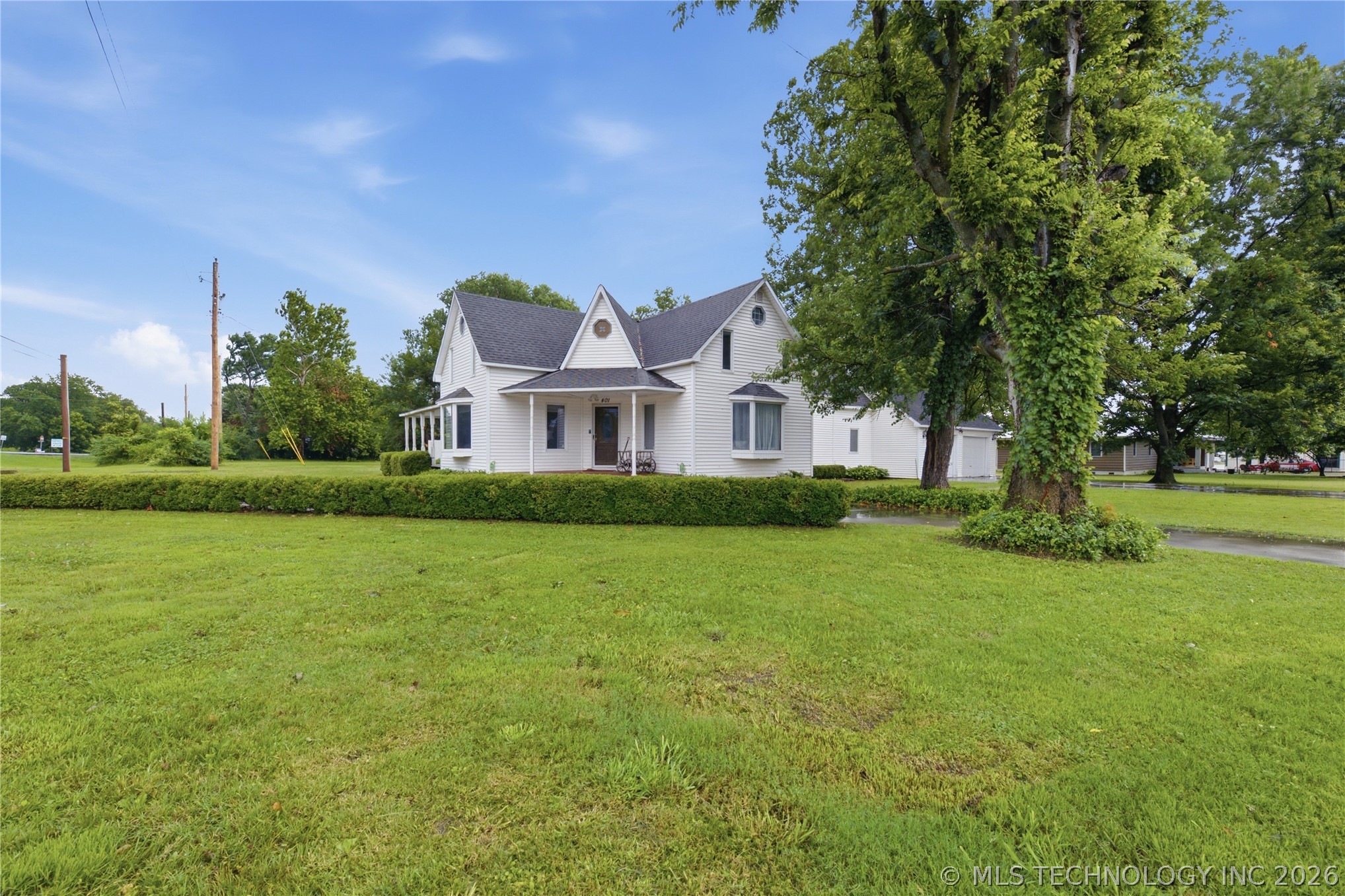 401 E Main Street Adair OK 74330