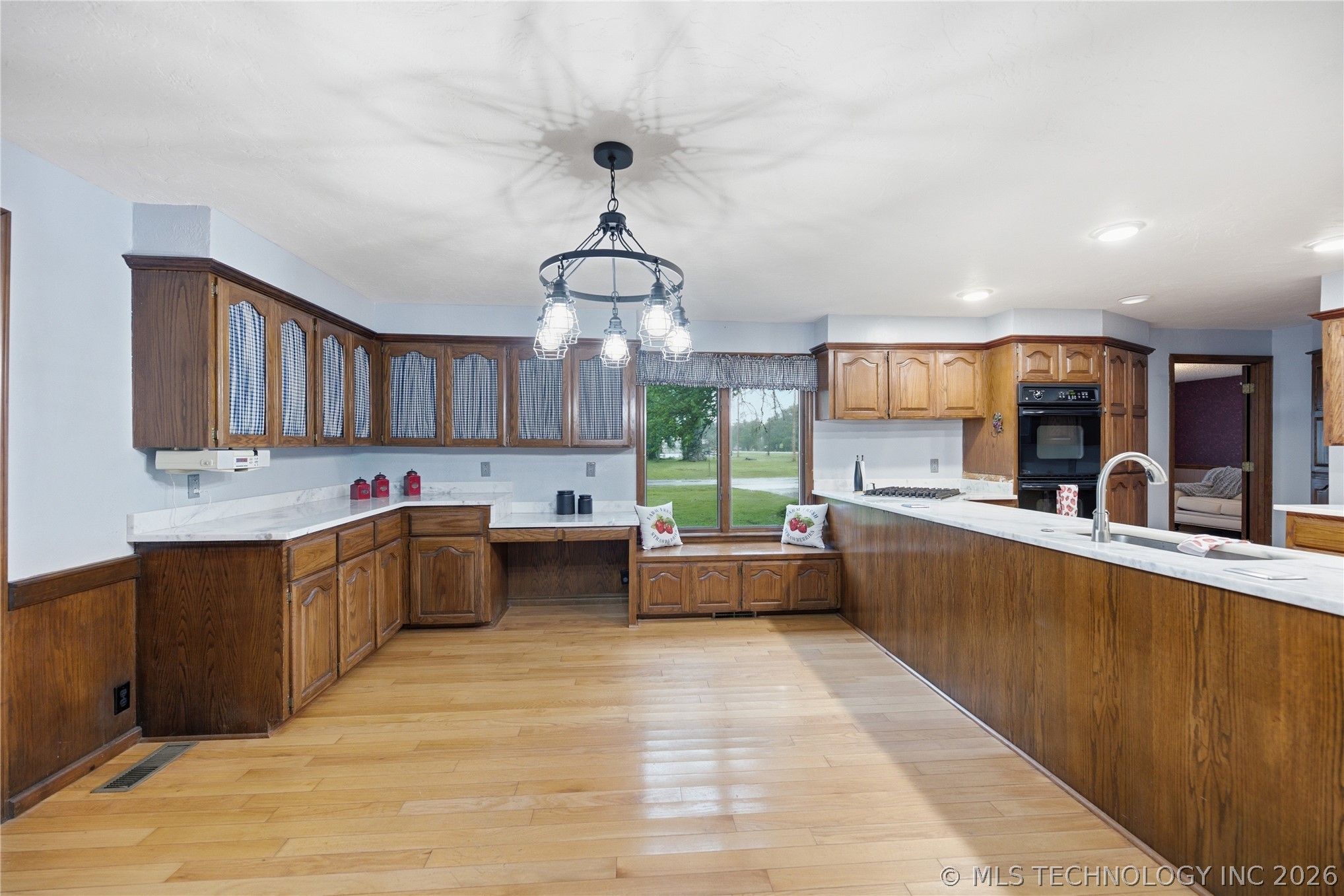 401 E Main Street Adair OK 74330