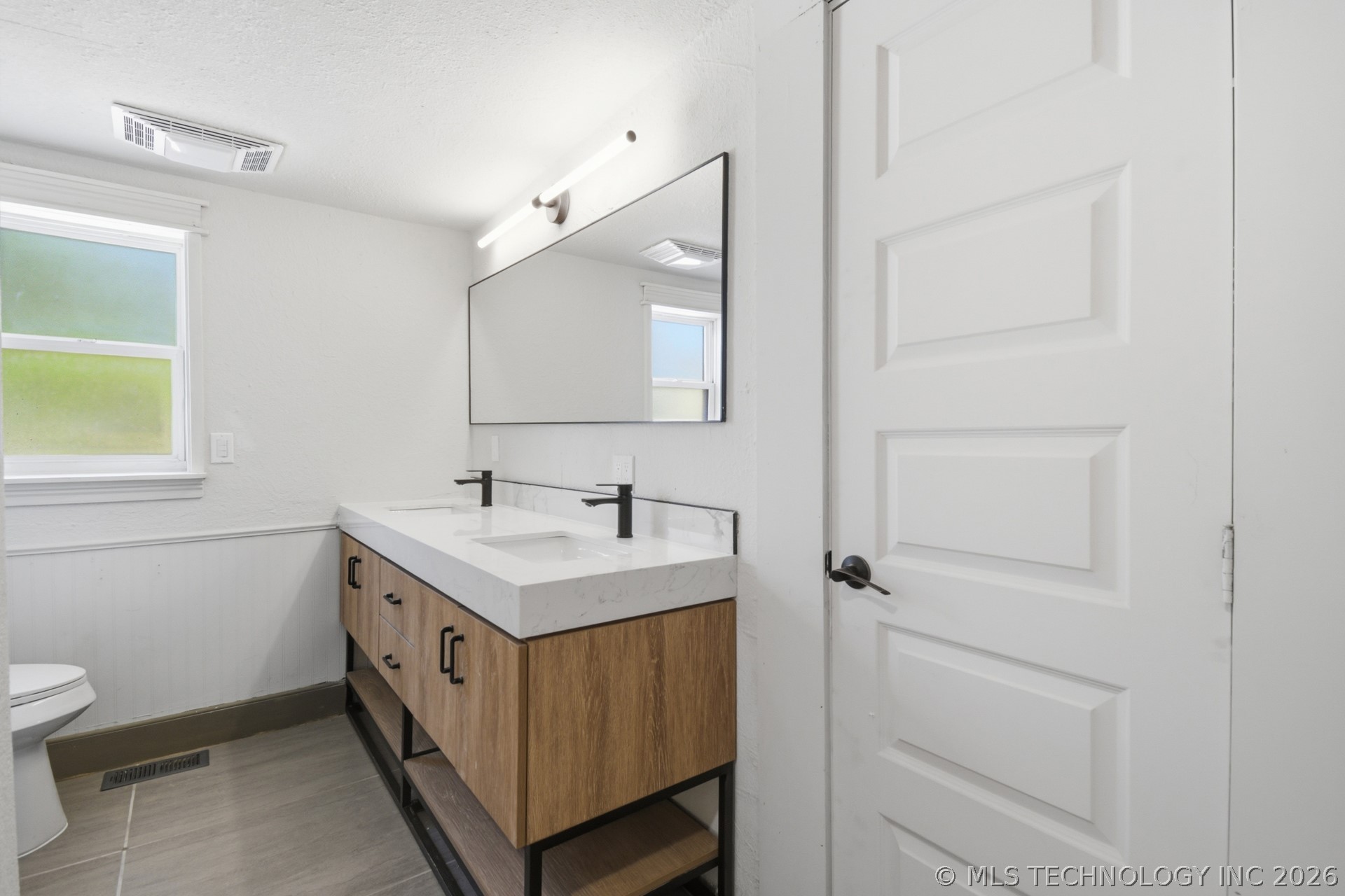 1141 E Hobson Avenue Sapulpa OK 74066