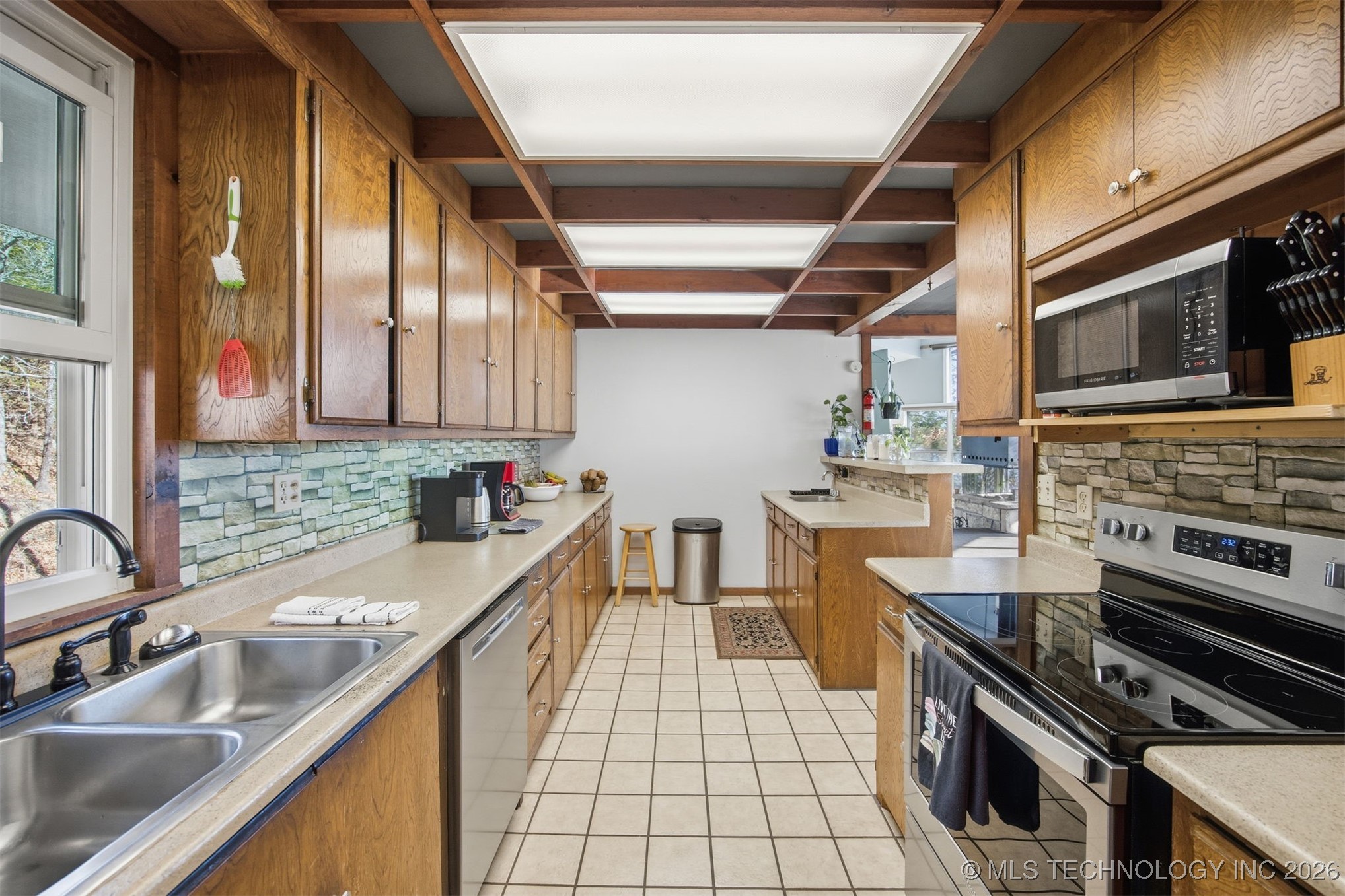 70 Acorn Lane Crowder OK 74430