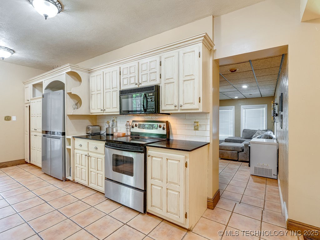 500 W Kings Ada OK 74820