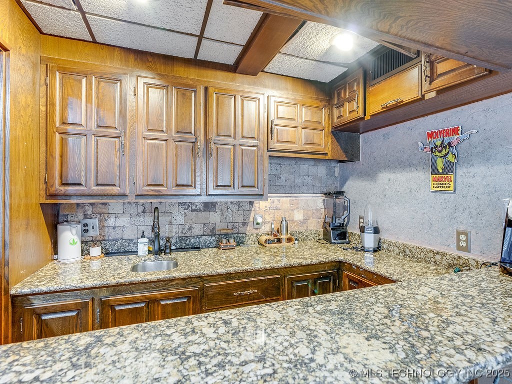 500 W Kings Ada OK 74820