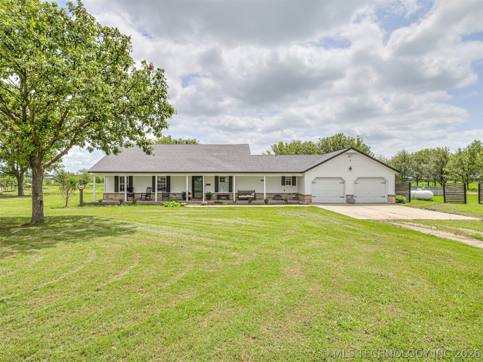 17607 N Louisville Avenue Skiatook OK 74070