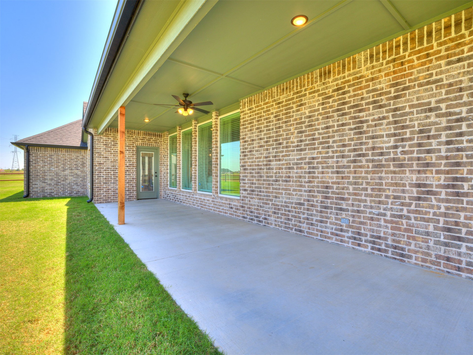 14201 N 58th East Avenue Collinsville OK 74021