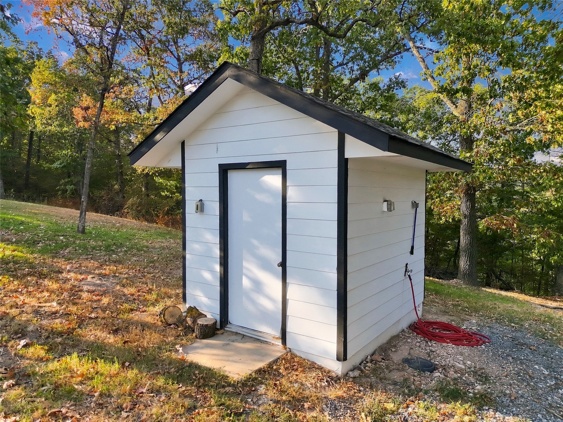8657 N Highway 10 Tahlequah OK 74464