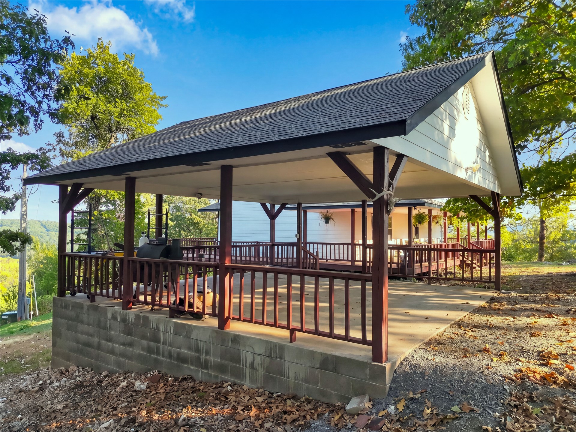 8657 N Highway 10 Tahlequah OK 74464