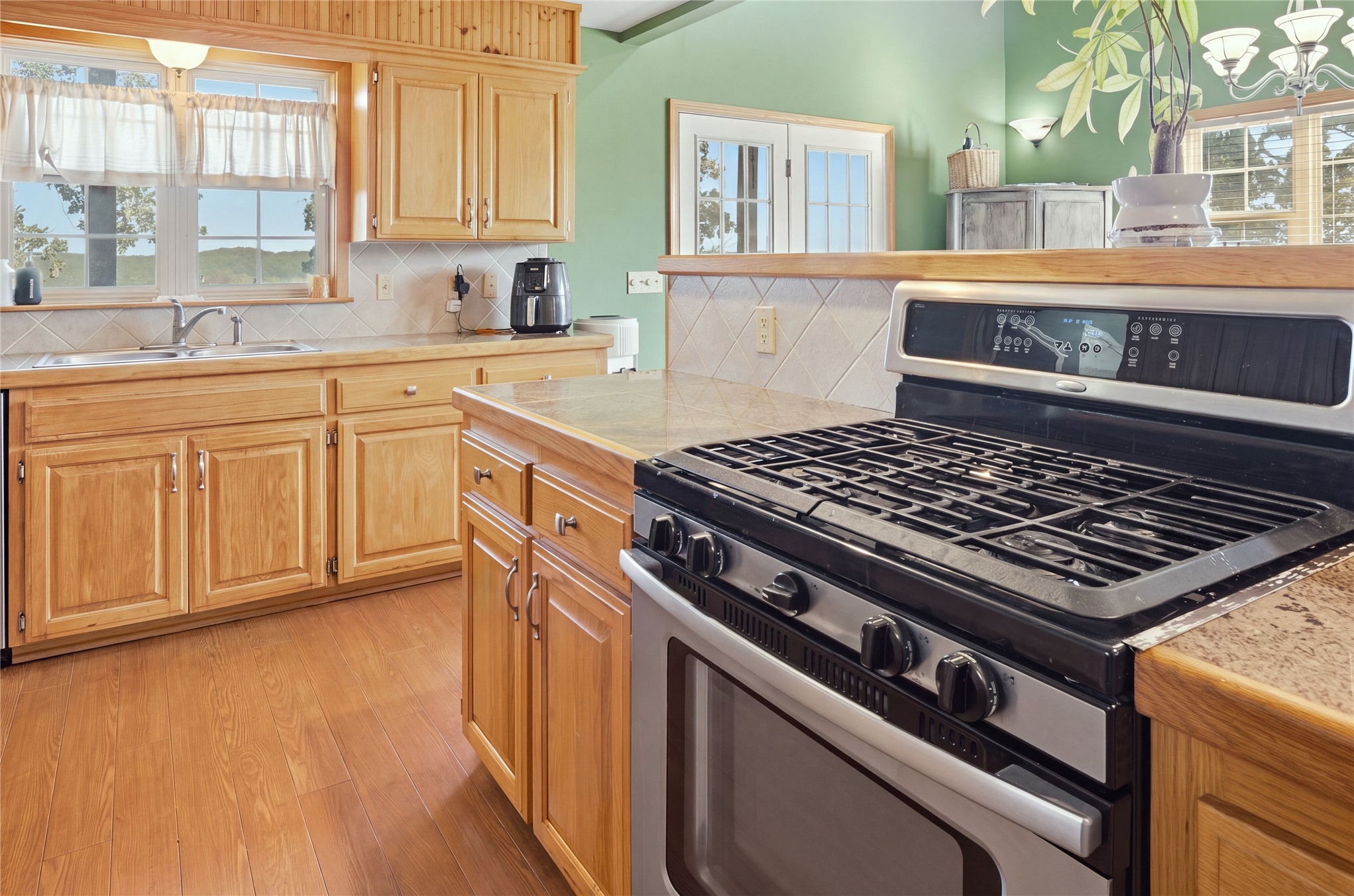 8657 N Highway 10 Tahlequah OK 74464