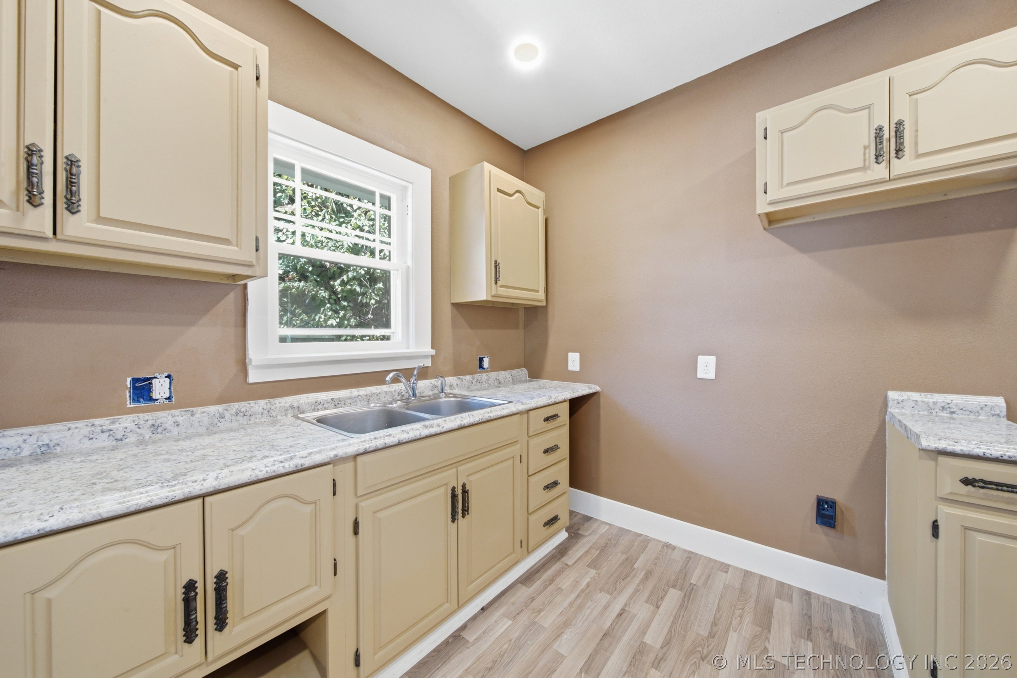 806 S Price Street Hominy OK 74035