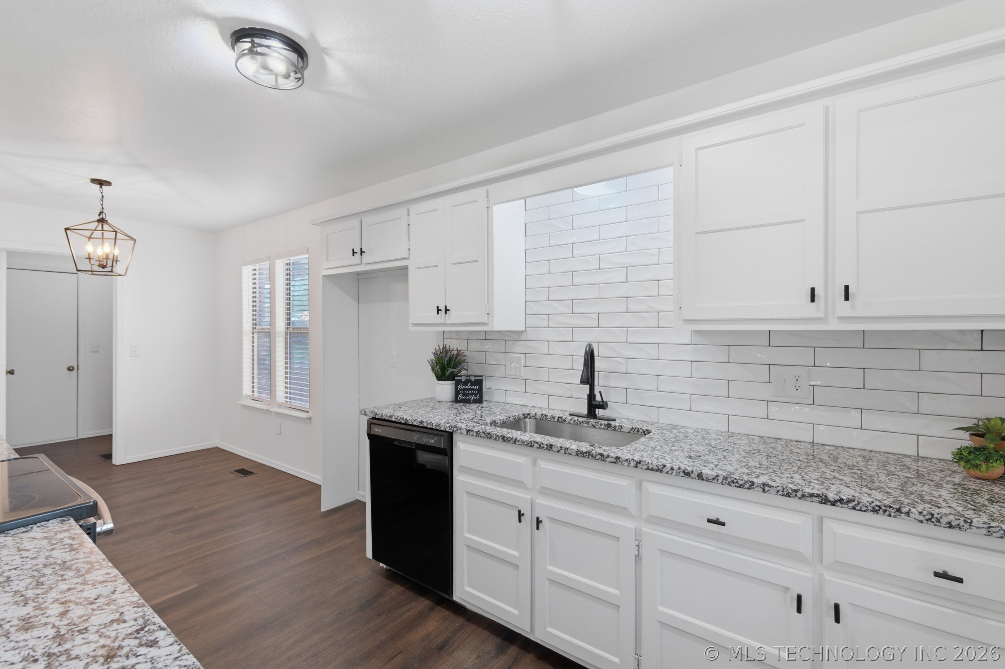 8008 E Madison Street Broken Arrow OK 74014