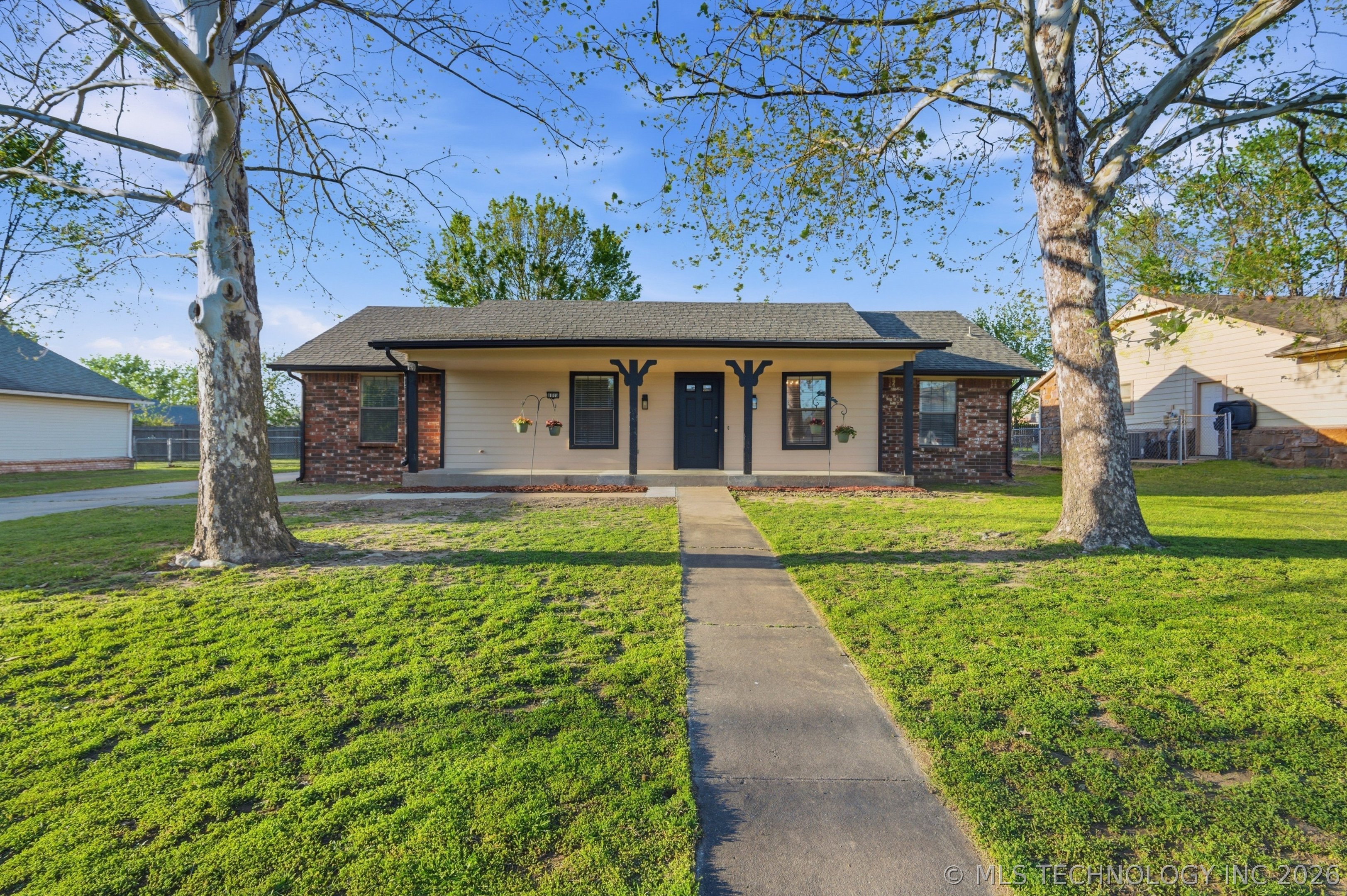 8008 E Madison Street Broken Arrow OK 74014