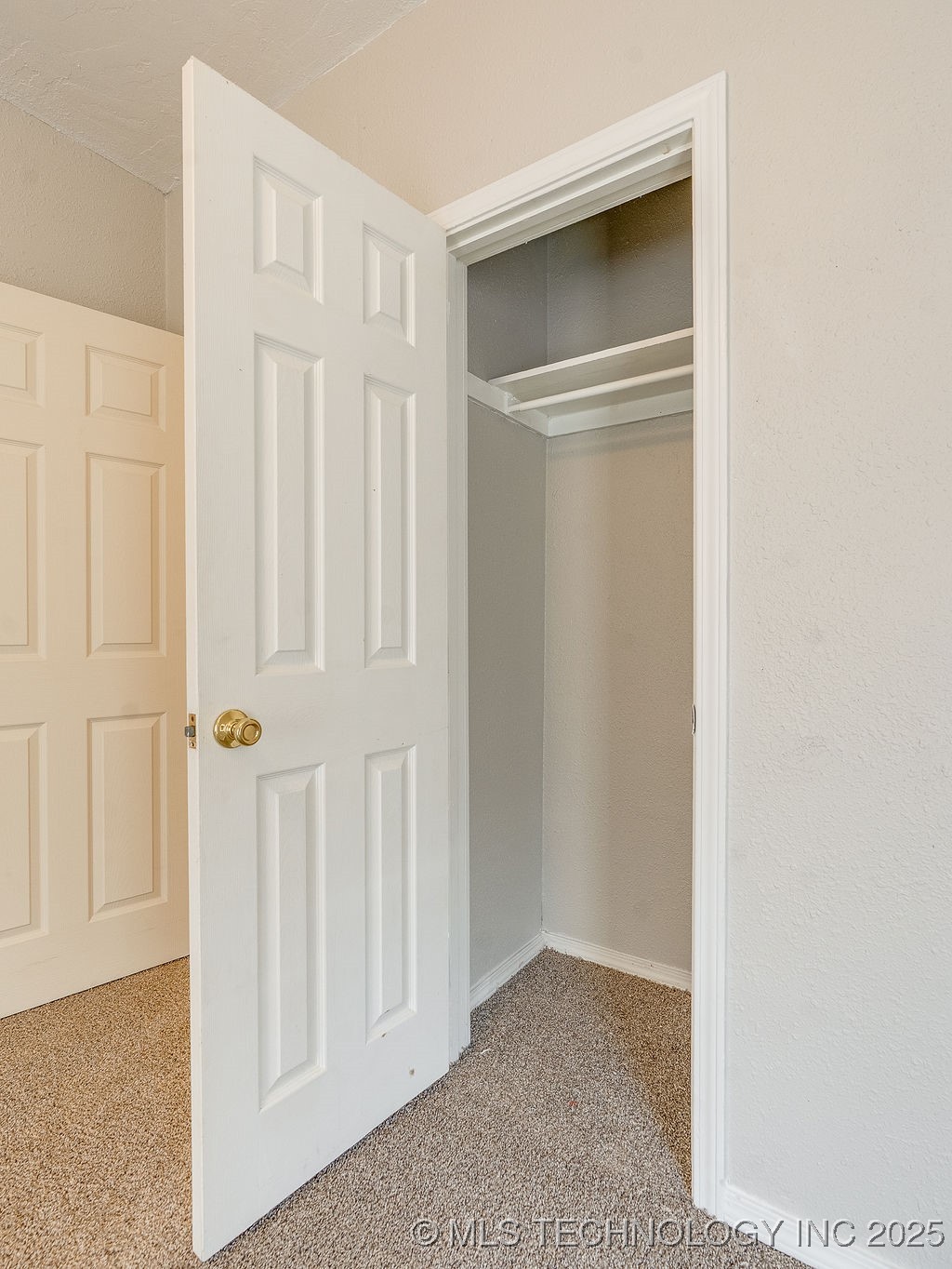 711 W 8th Ada OK 74820