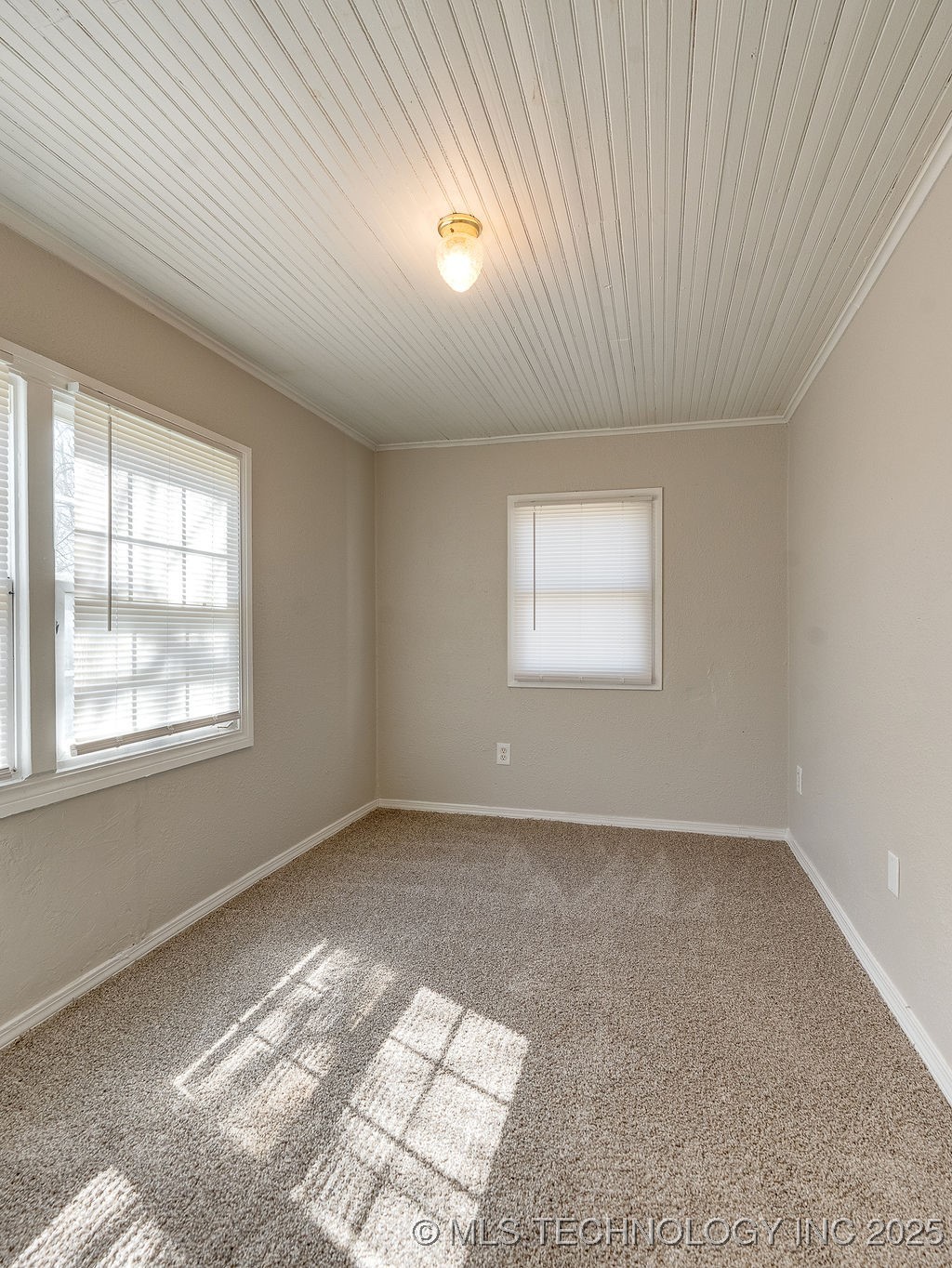 711 W 8th Ada OK 74820