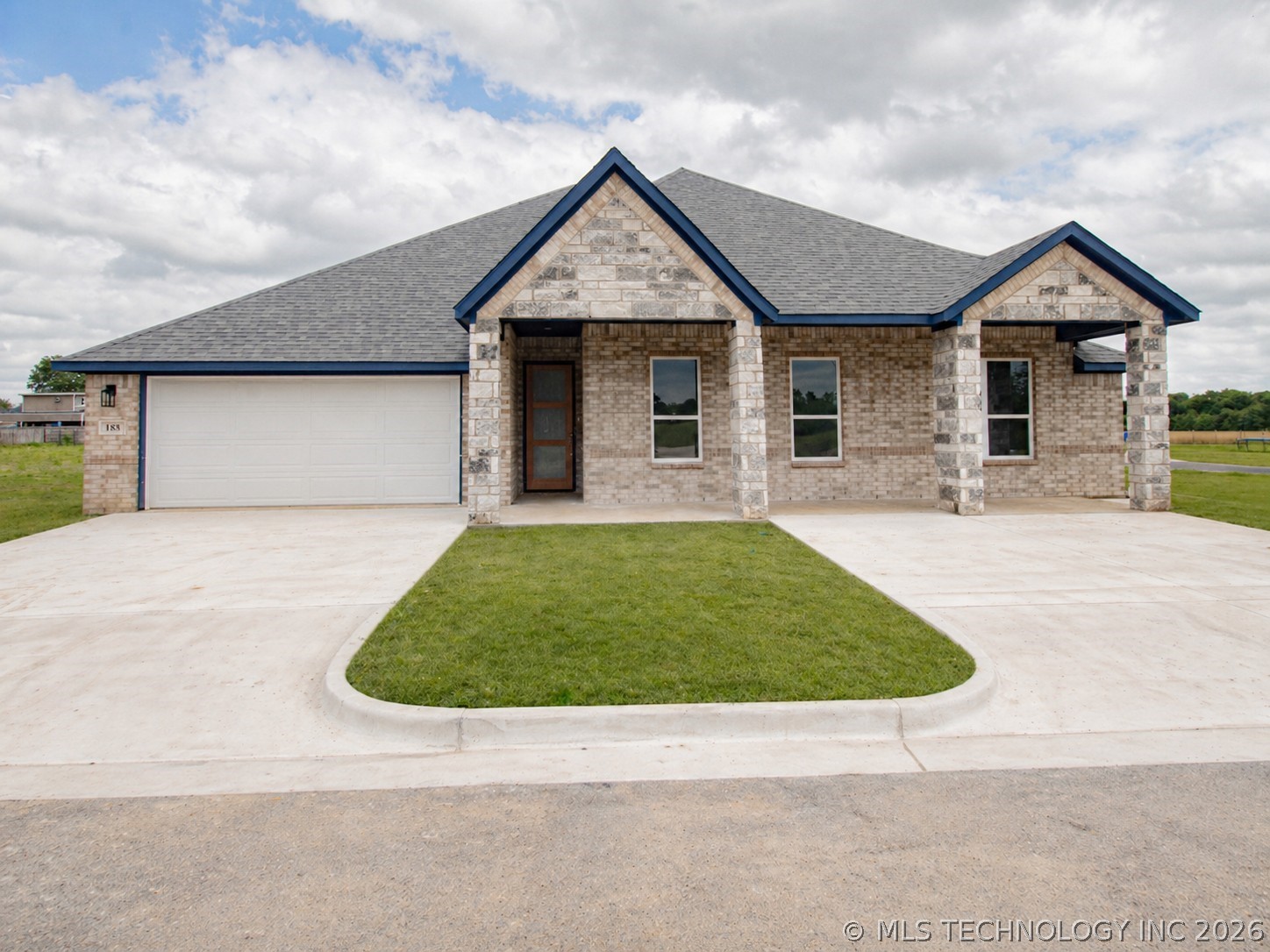 183 Rancho Sol Durant OK 74701