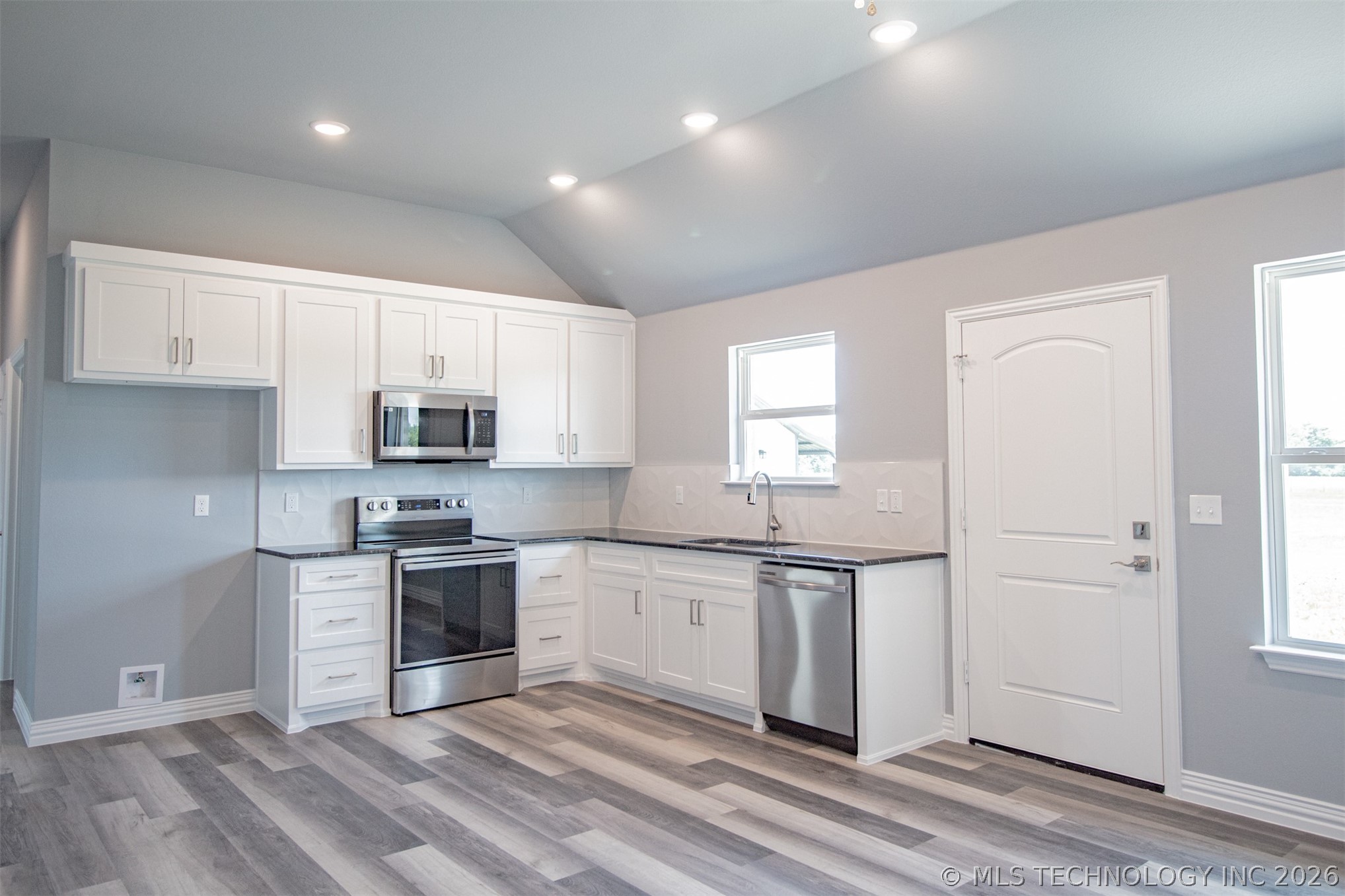 183 Rancho Sol Durant OK 74701