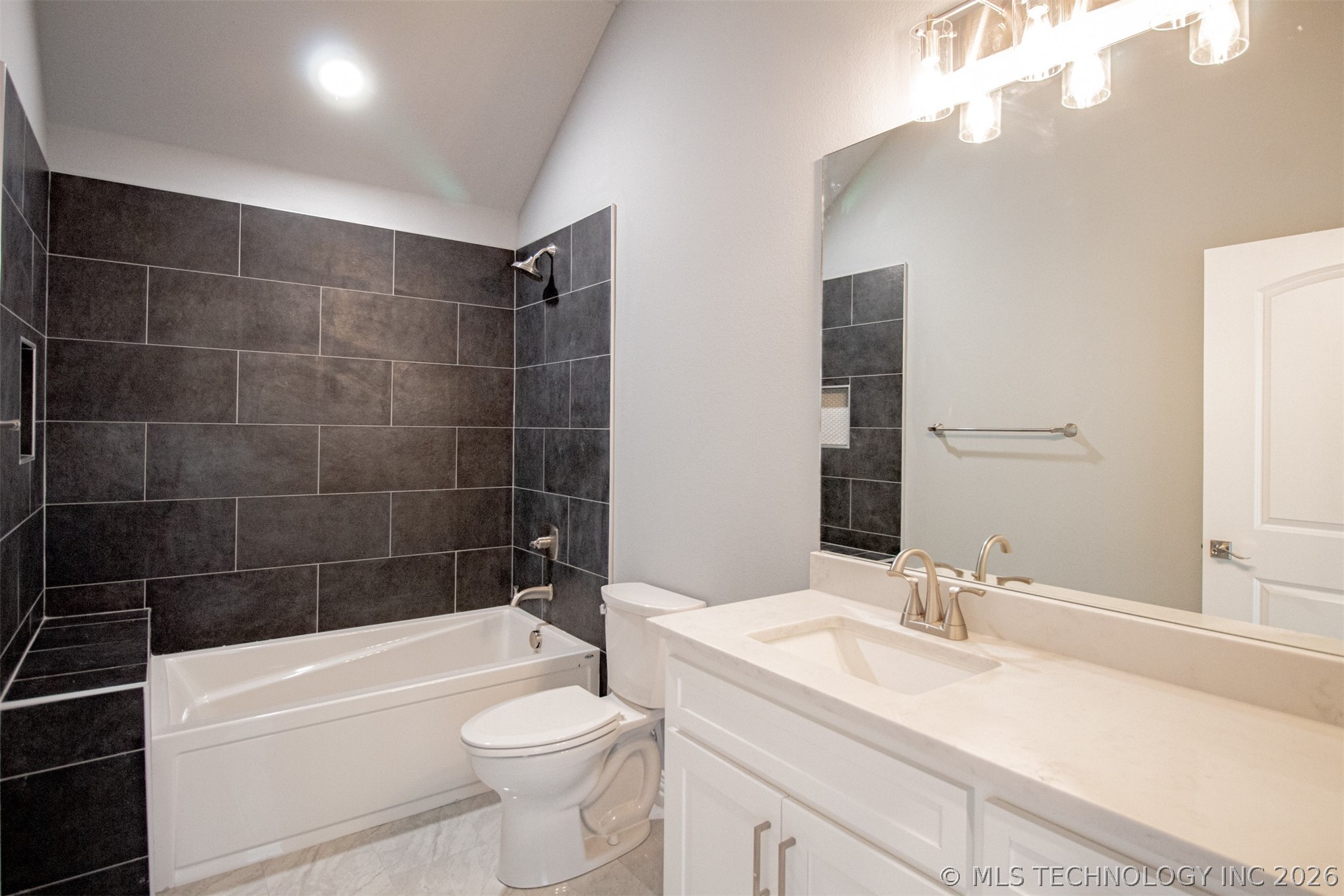 183 Rancho Sol Durant OK 74701
