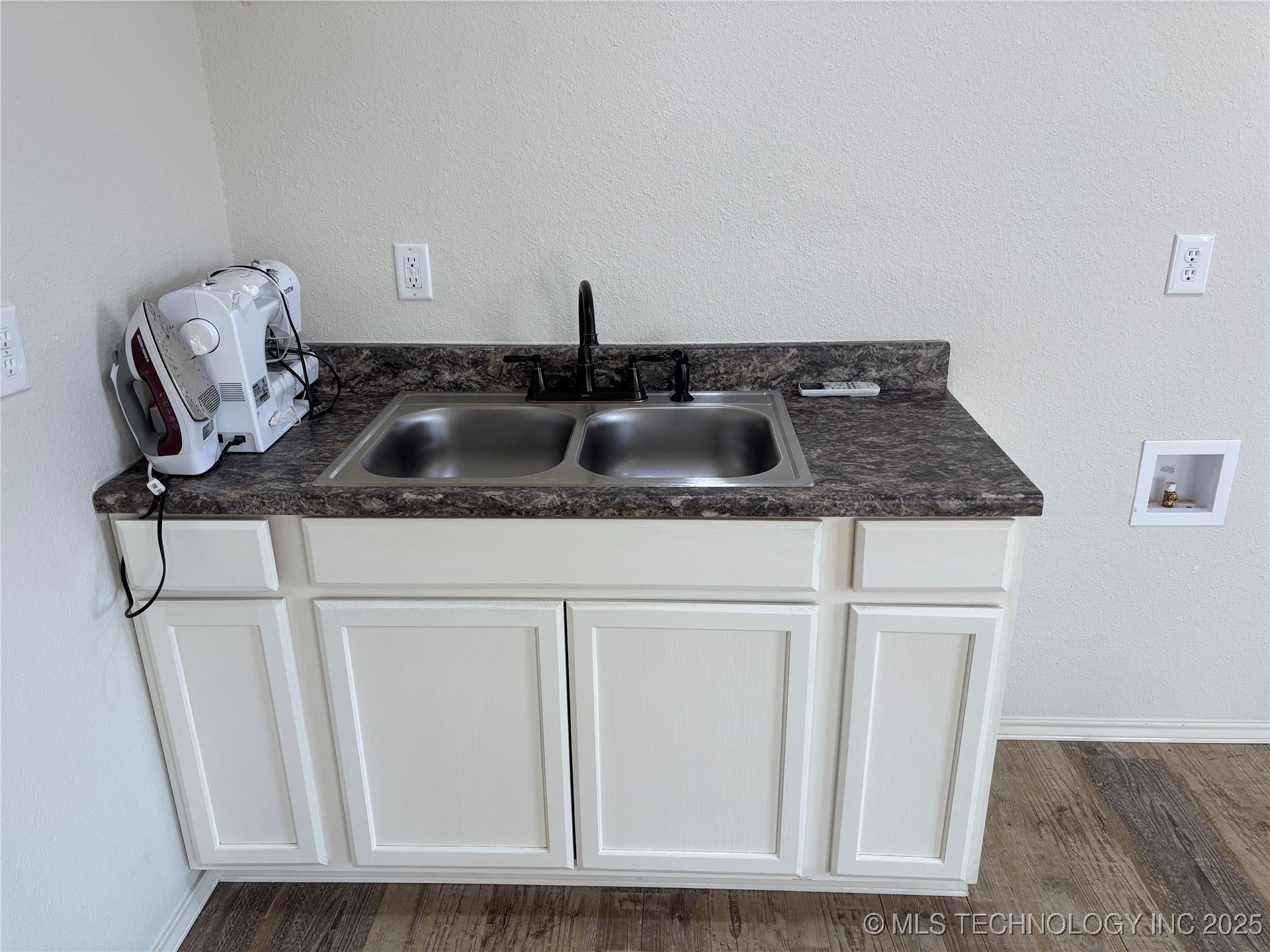 284 Songbird Trail Ardmore OK 73401