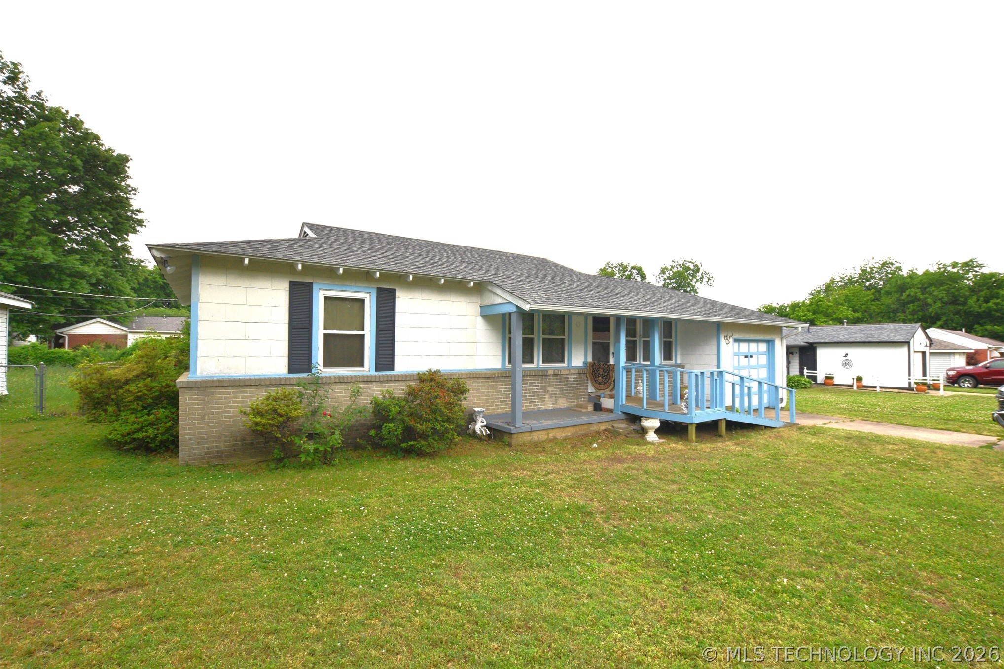3720 E 2nd Place Tulsa OK 74112