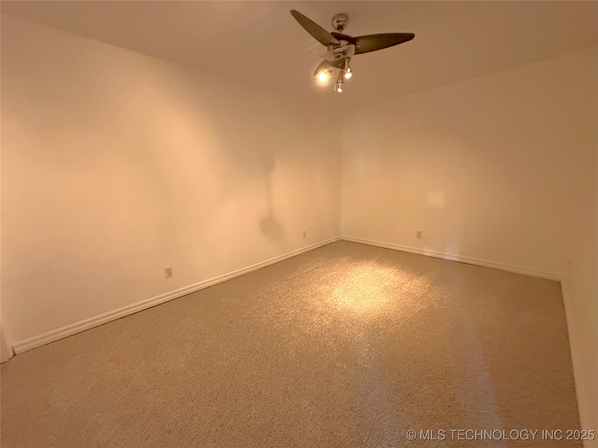 5381 Hilltop Mcalester OK 74501