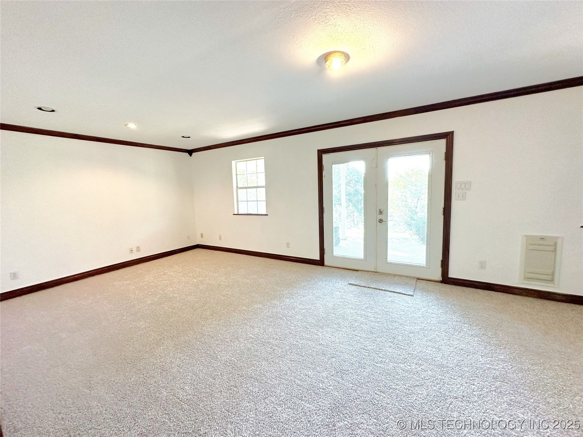 5381 Hilltop Mcalester OK 74501