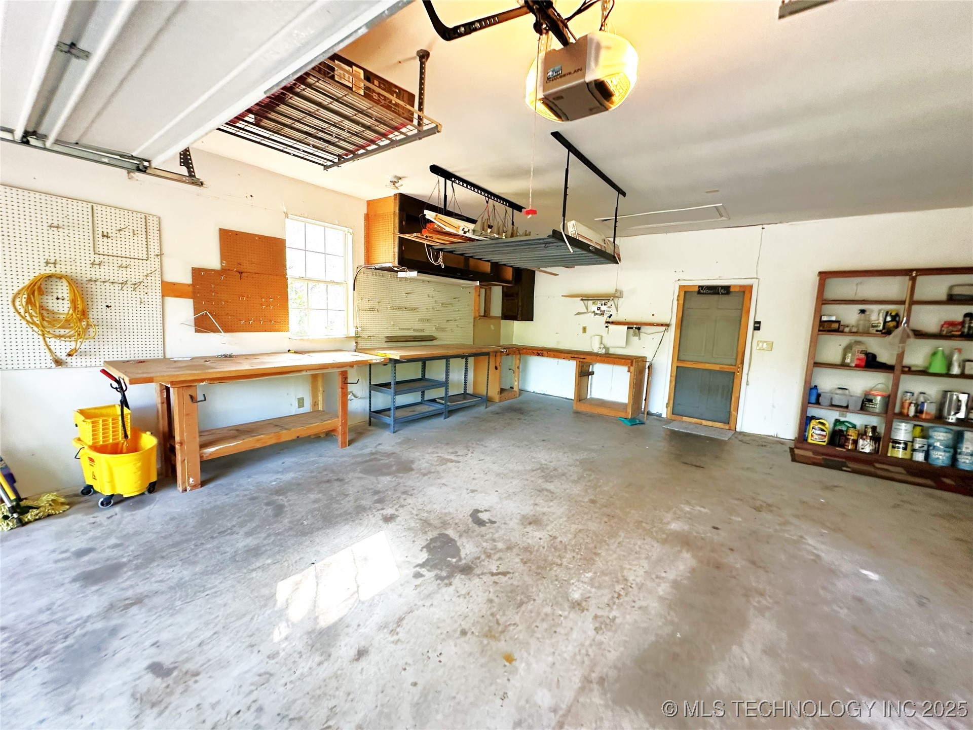 5381 Hilltop Mcalester OK 74501