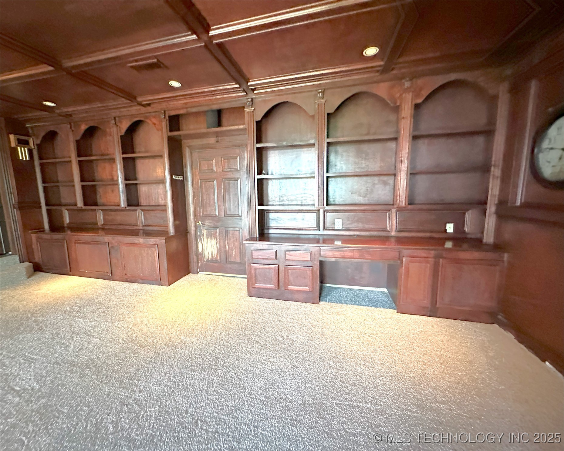 5381 Hilltop Mcalester OK 74501