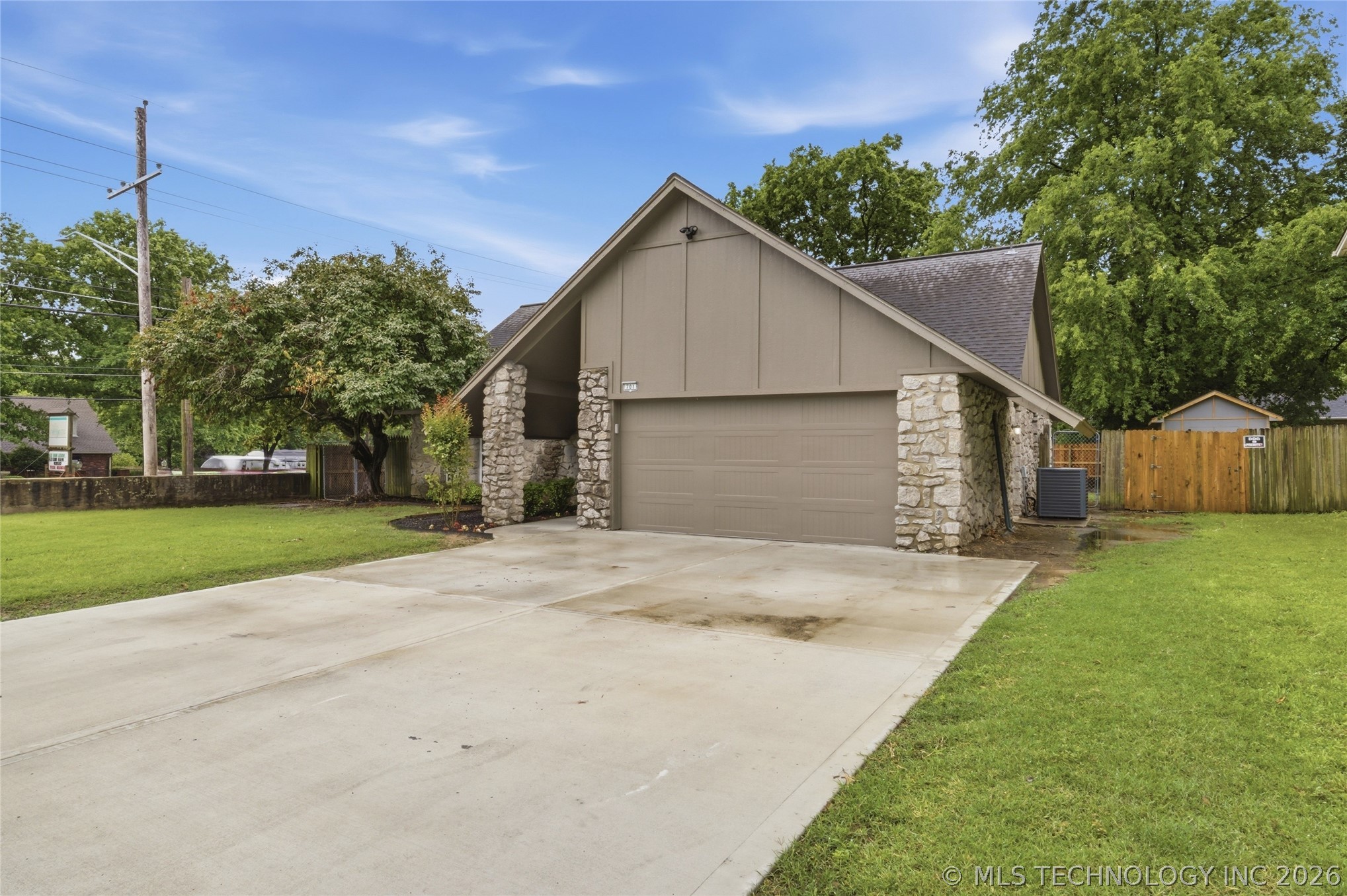 701 W Boston Street Broken Arrow OK 74012