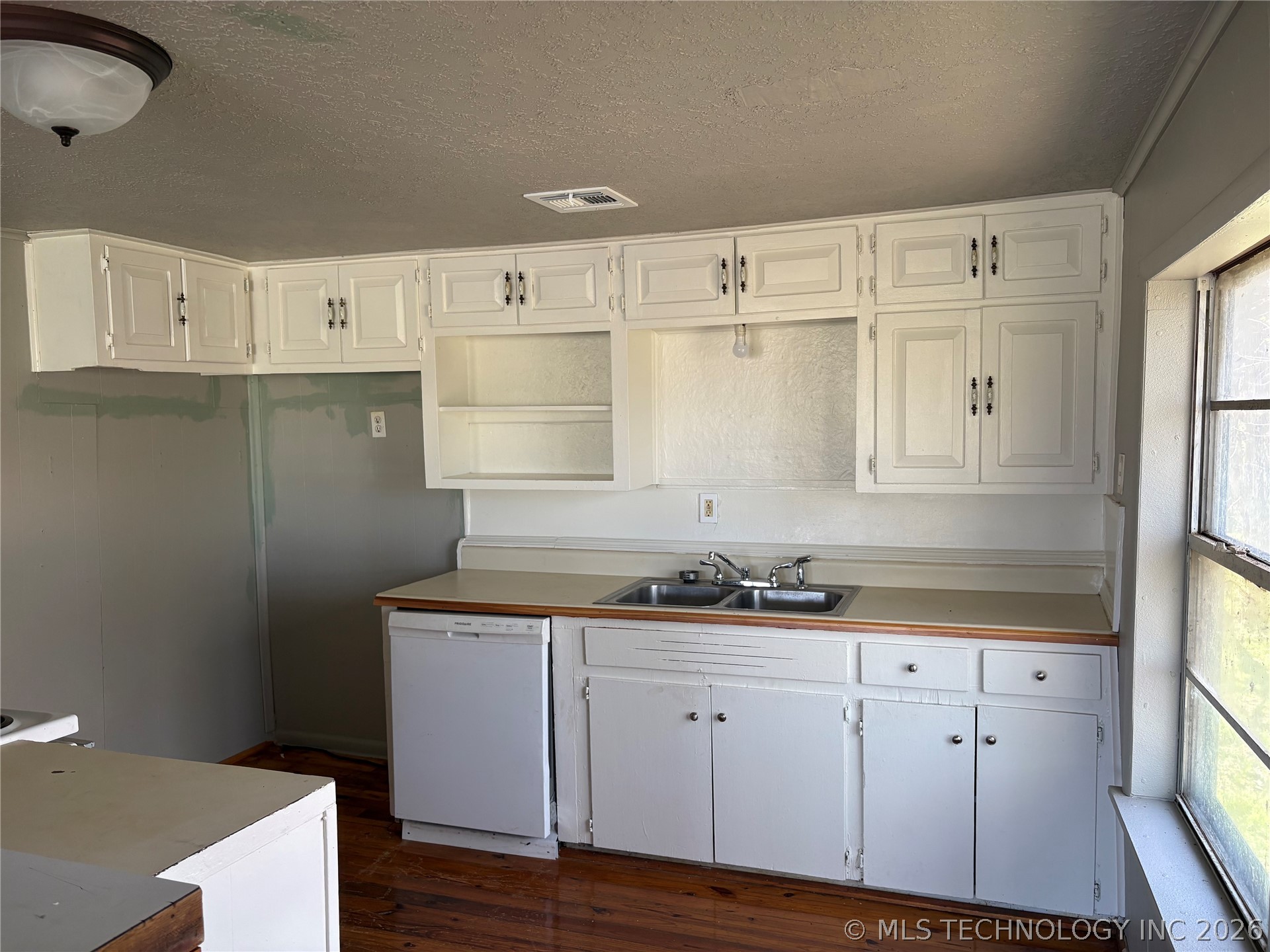 516 E 5th Street Hulbert OK 74441