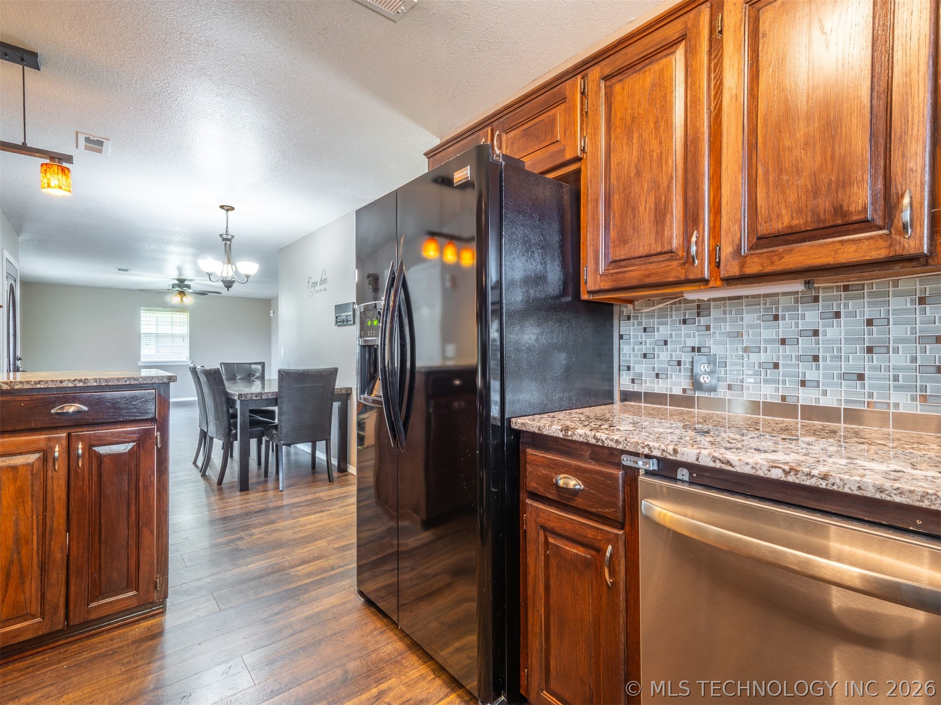 1945 Green Meadows Drive Mcalester OK 74501