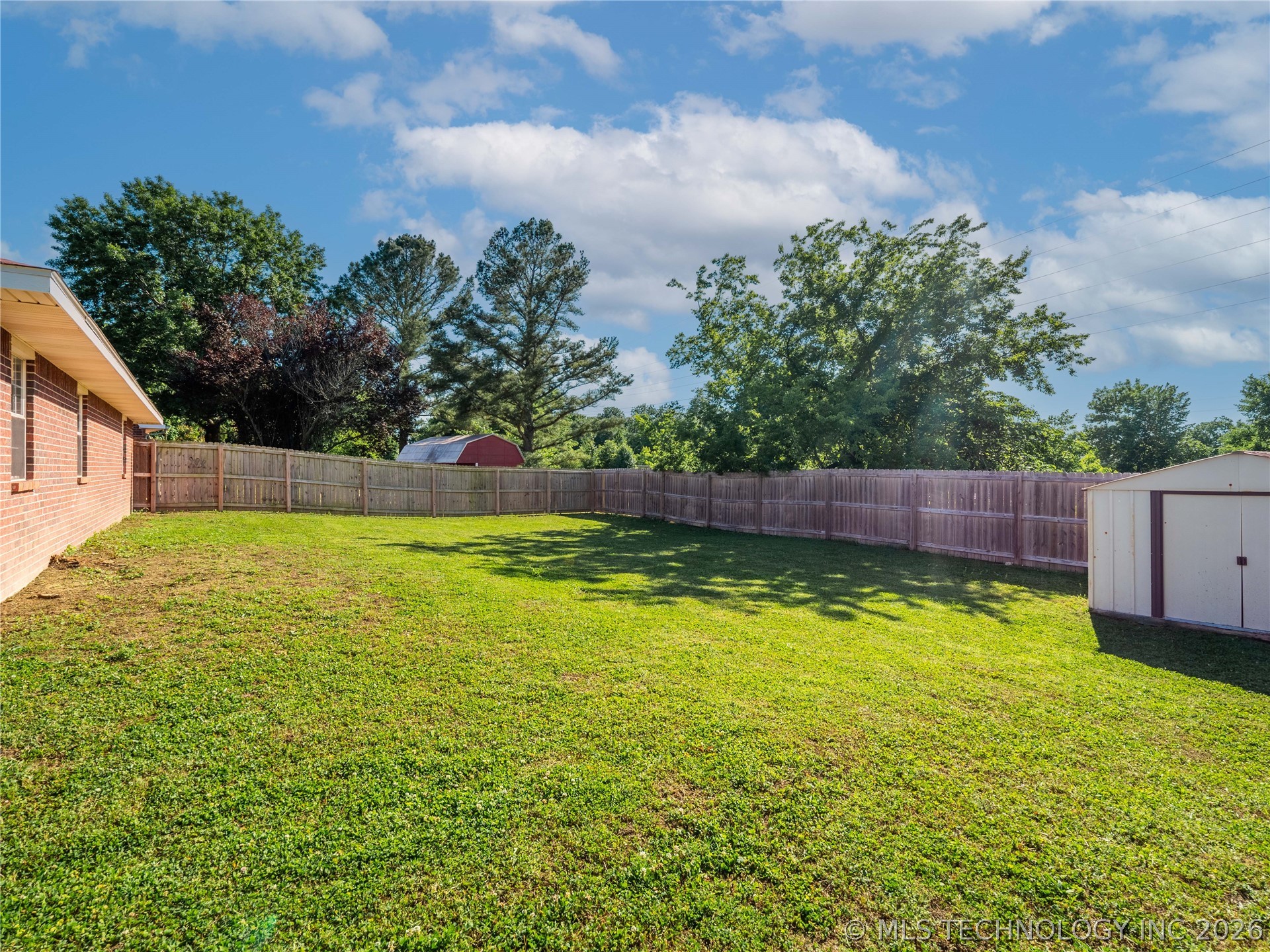 1945 Green Meadows Drive Mcalester OK 74501