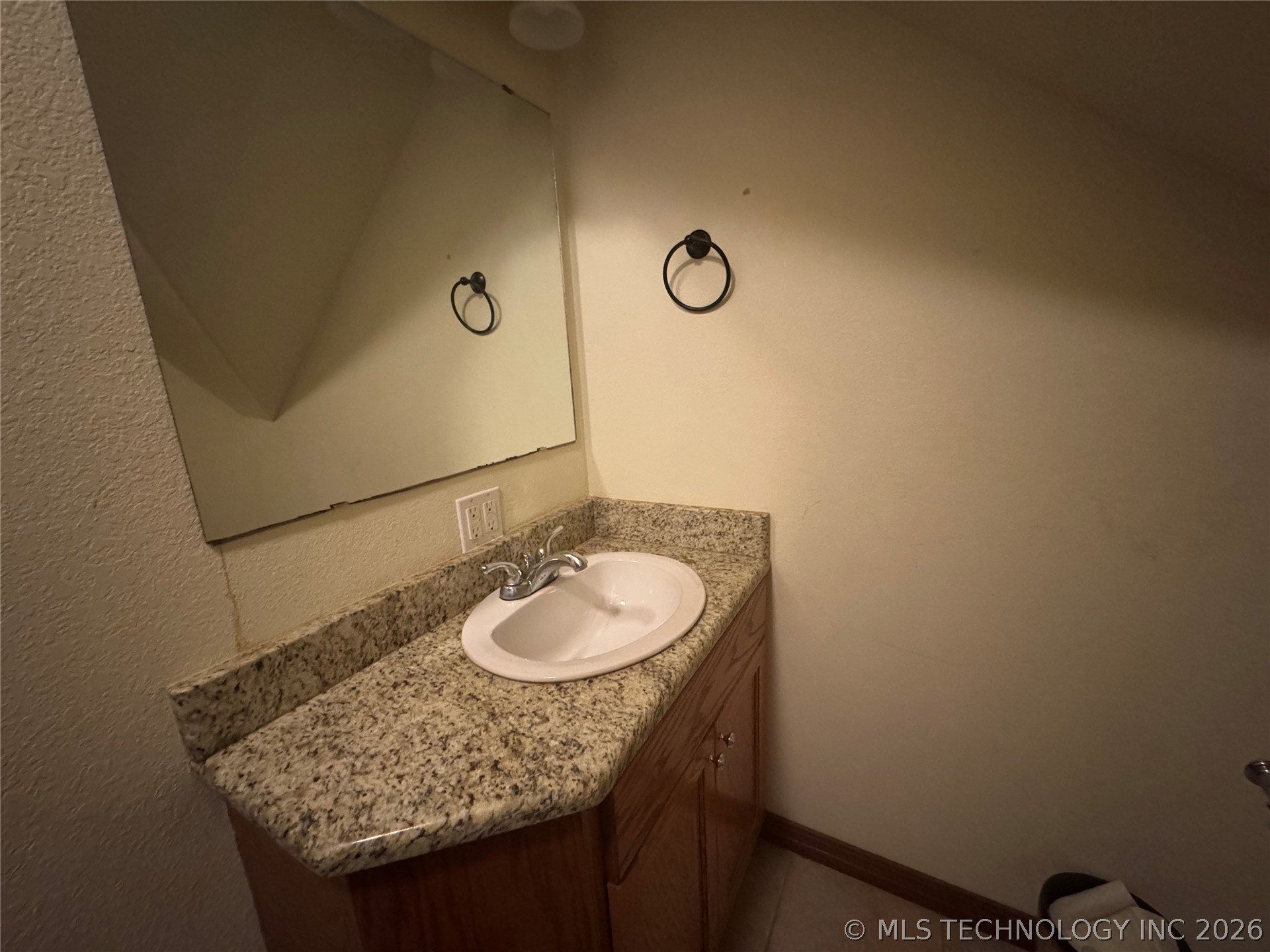7214 E 132nd Road Holdenville OK 74848
