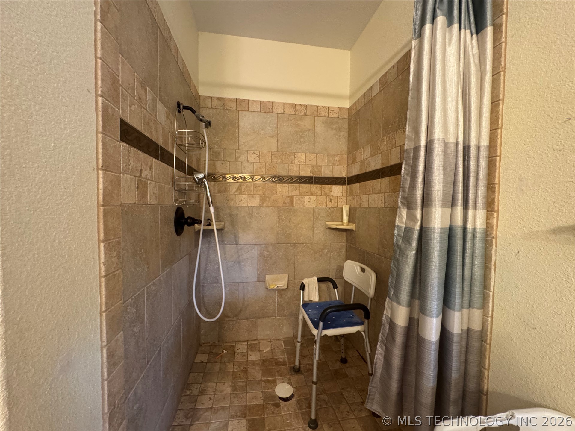 7214 E 132nd Road Holdenville OK 74848