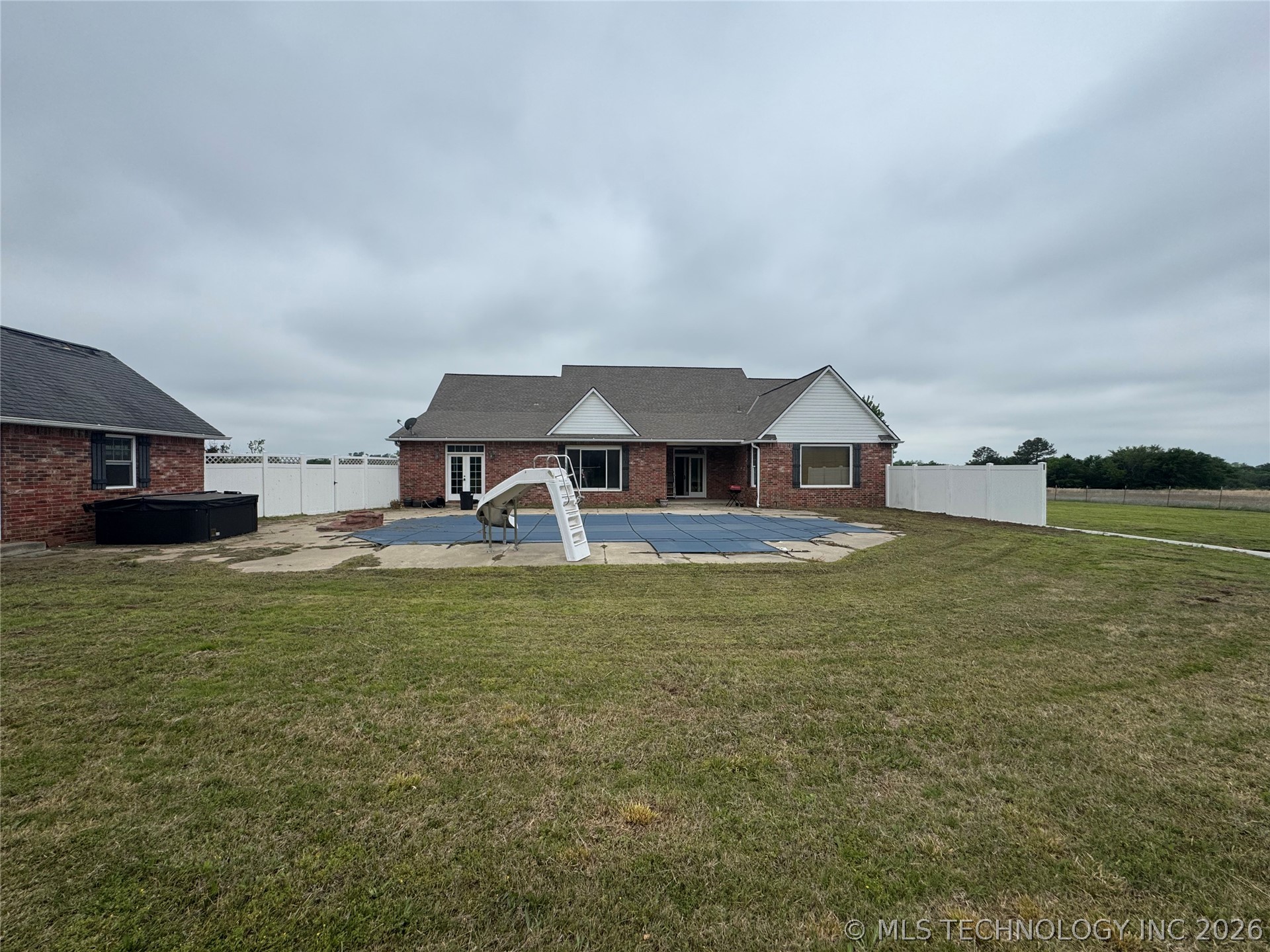 7214 E 132nd Road Holdenville OK 74848