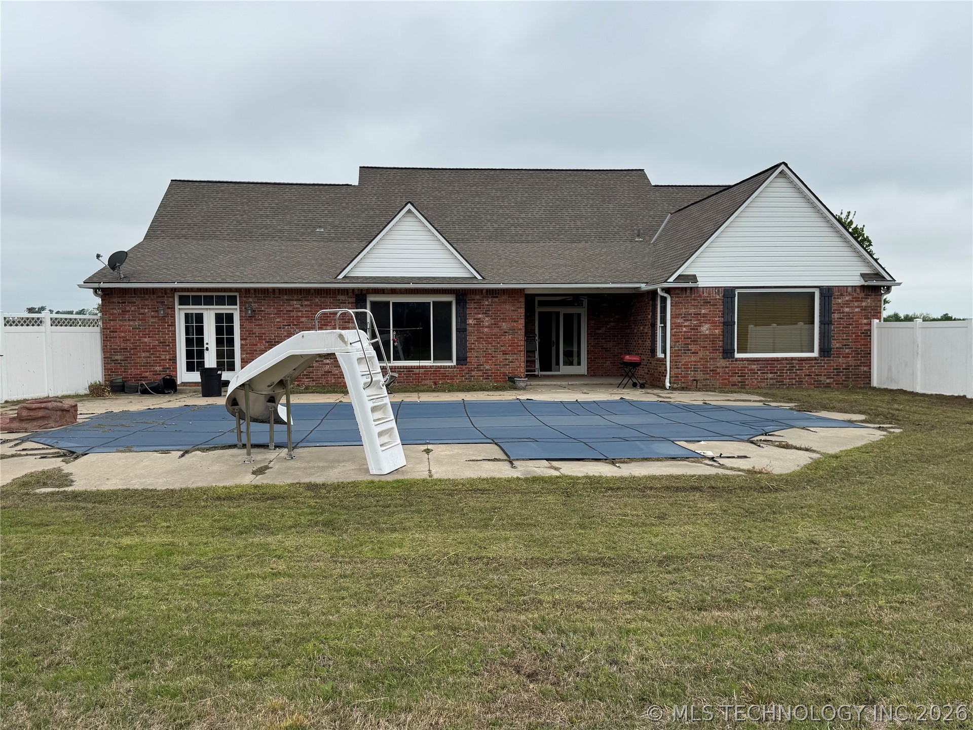 7214 E 132nd Road Holdenville OK 74848