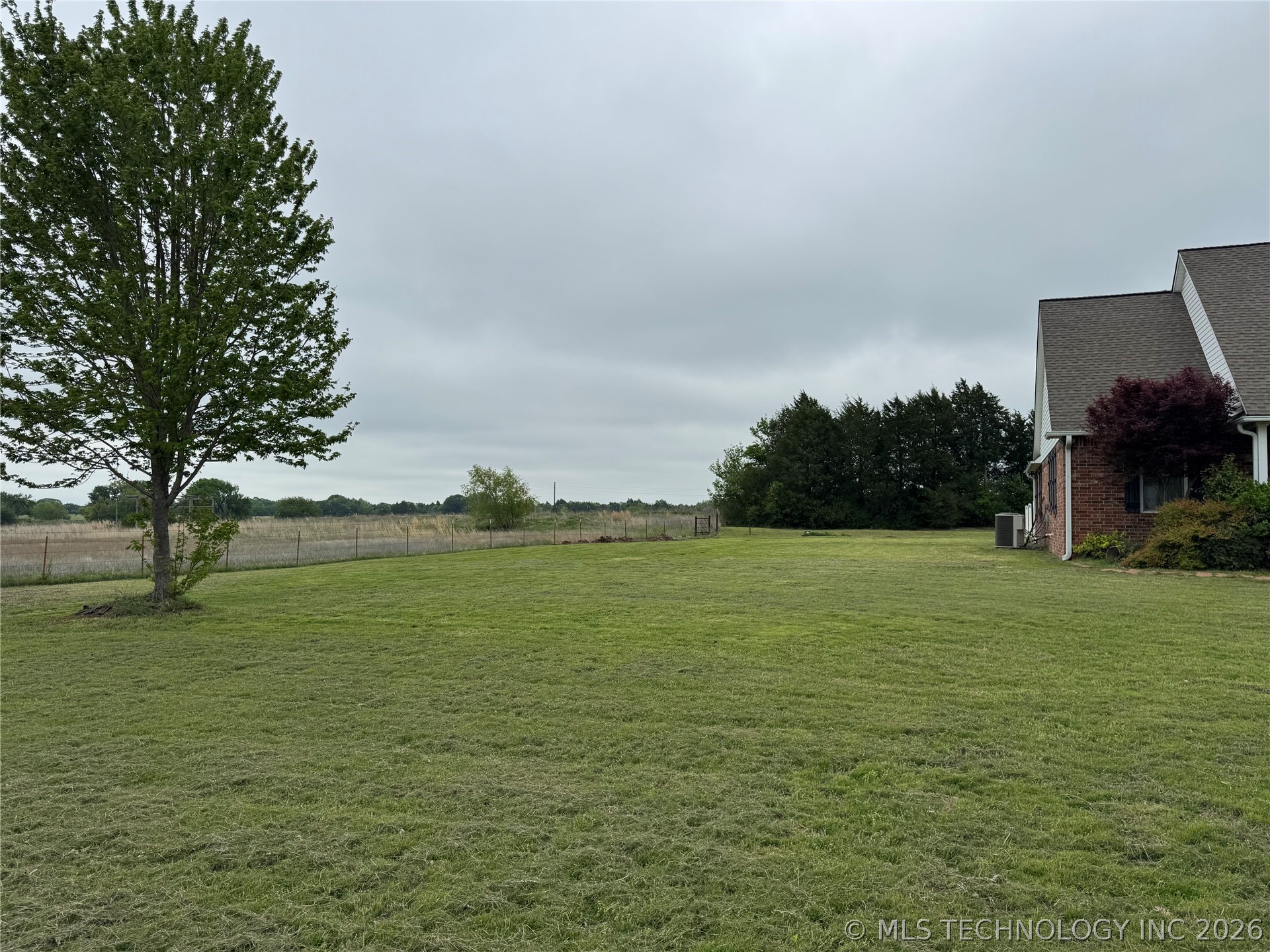 7214 E 132nd Road Holdenville OK 74848