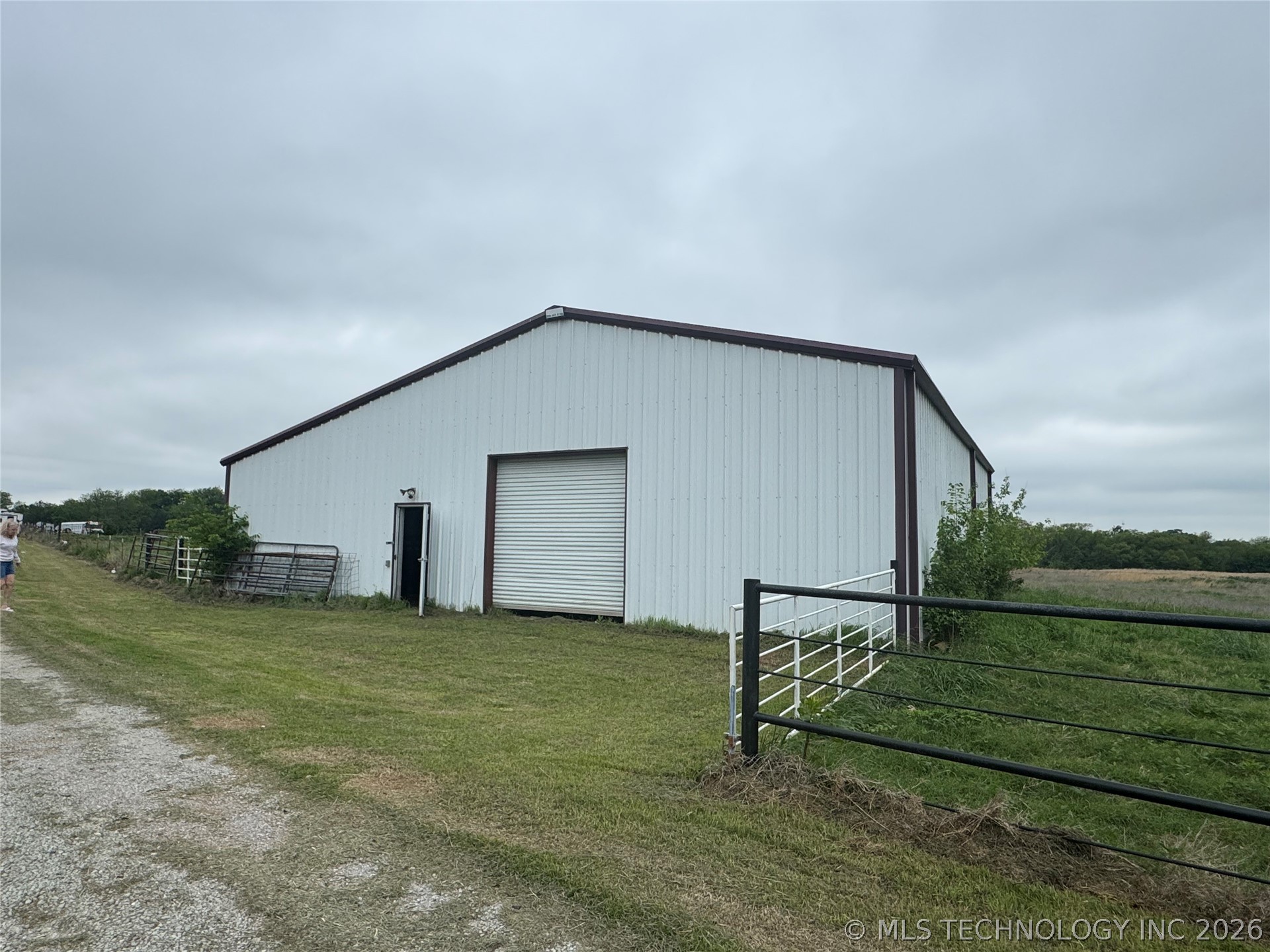 7214 E 132nd Road Holdenville OK 74848