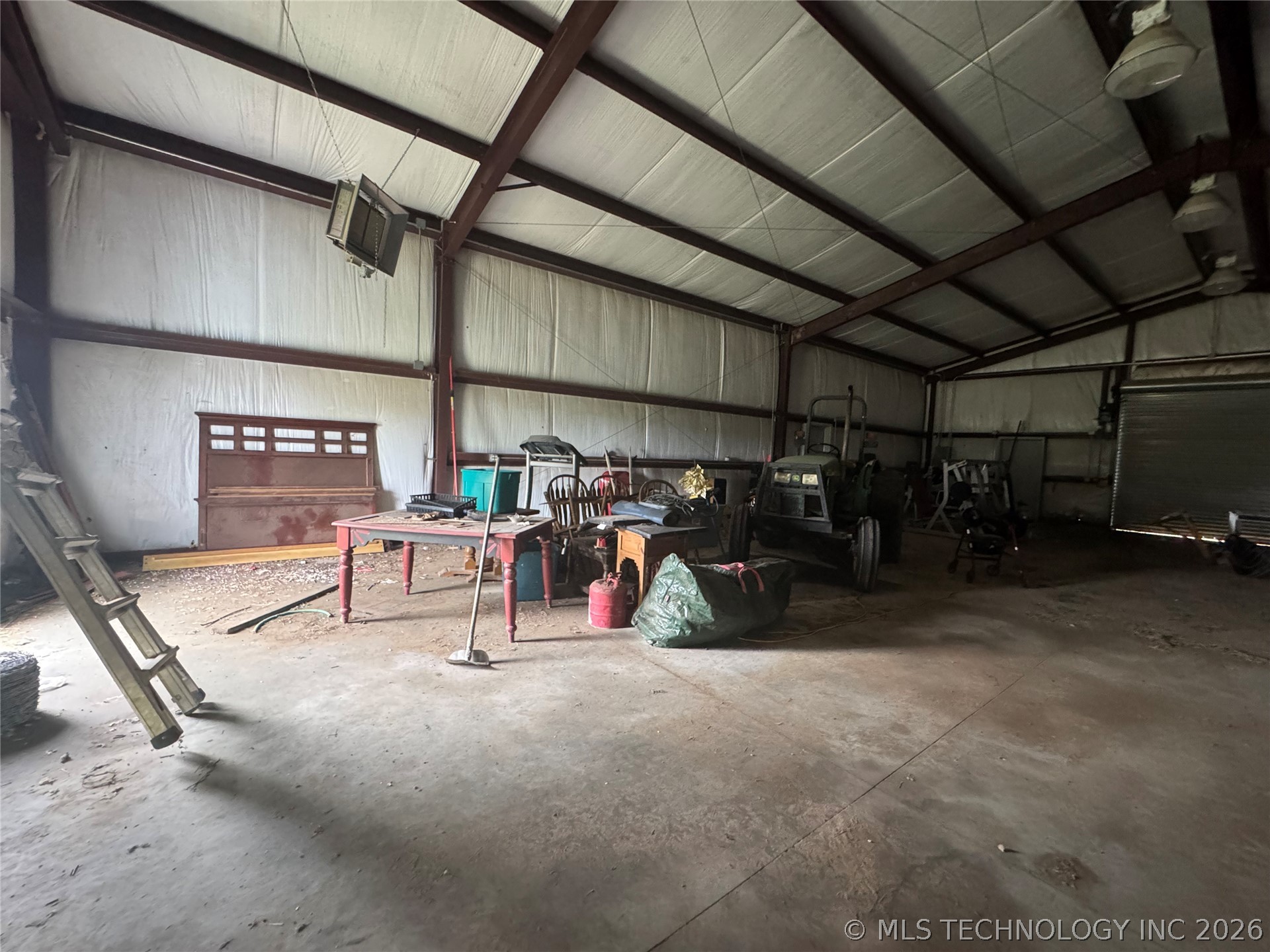 7214 E 132nd Road Holdenville OK 74848