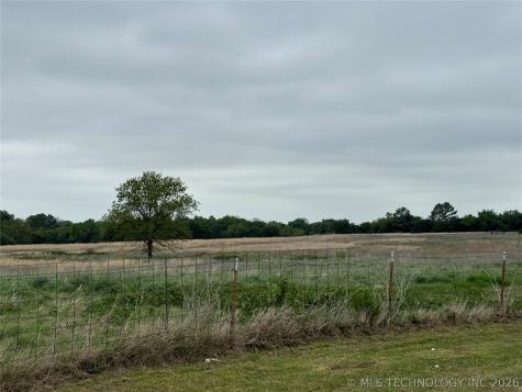 7214 E 132nd Road Holdenville OK 74848