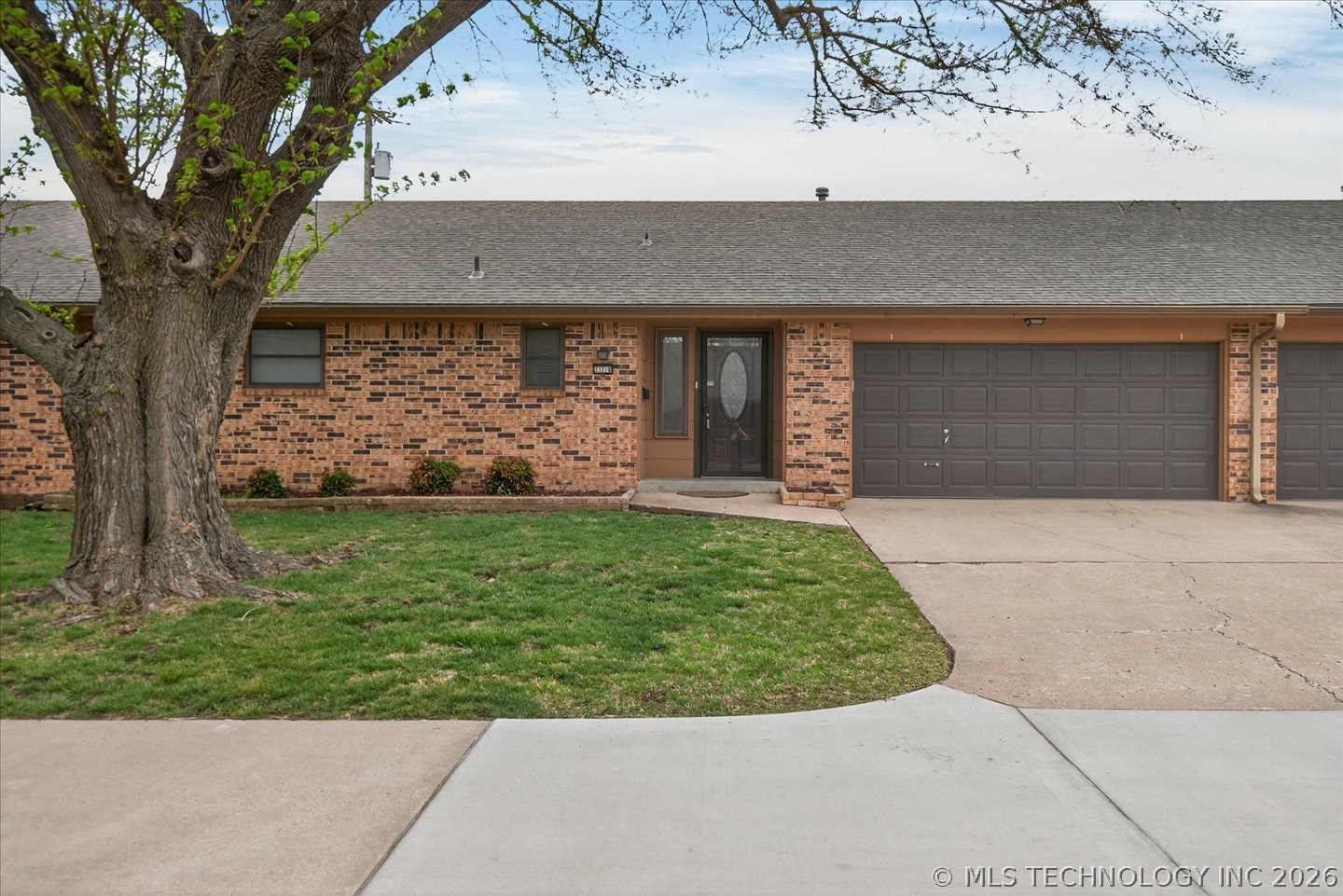 3321 Tuxedo Bartlesville OK 74006