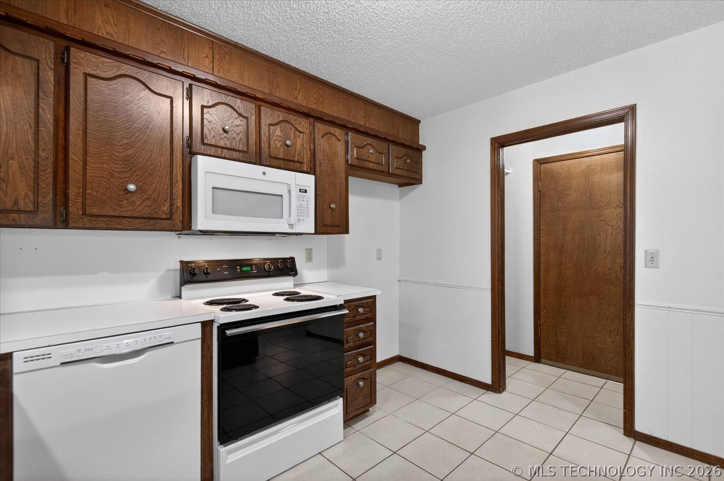 3321 Tuxedo Bartlesville OK 74006