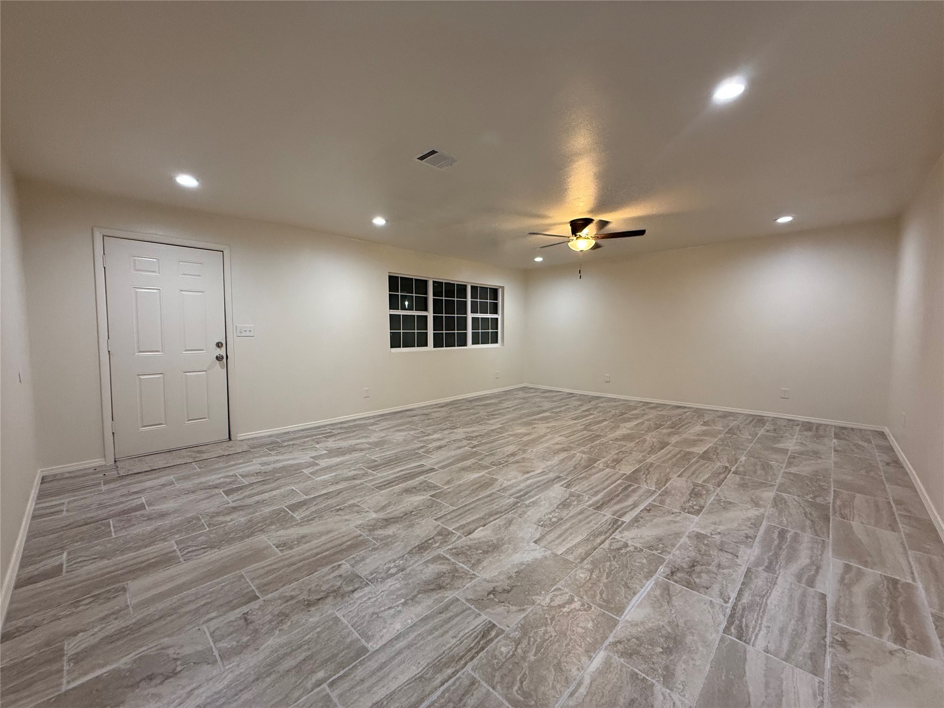 1146 E 50th Place N Tulsa OK 74126