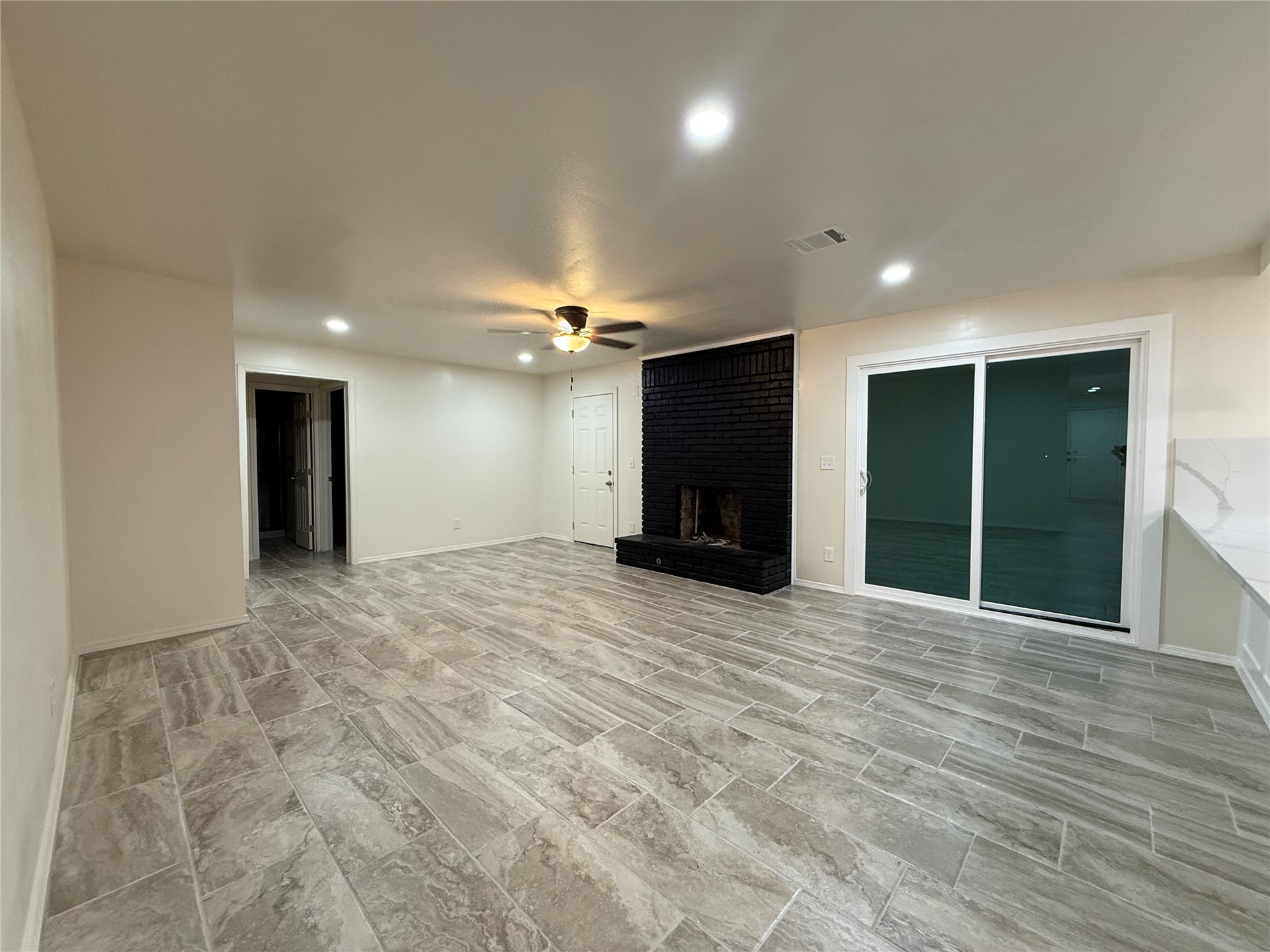 1146 E 50th Place N Tulsa OK 74126