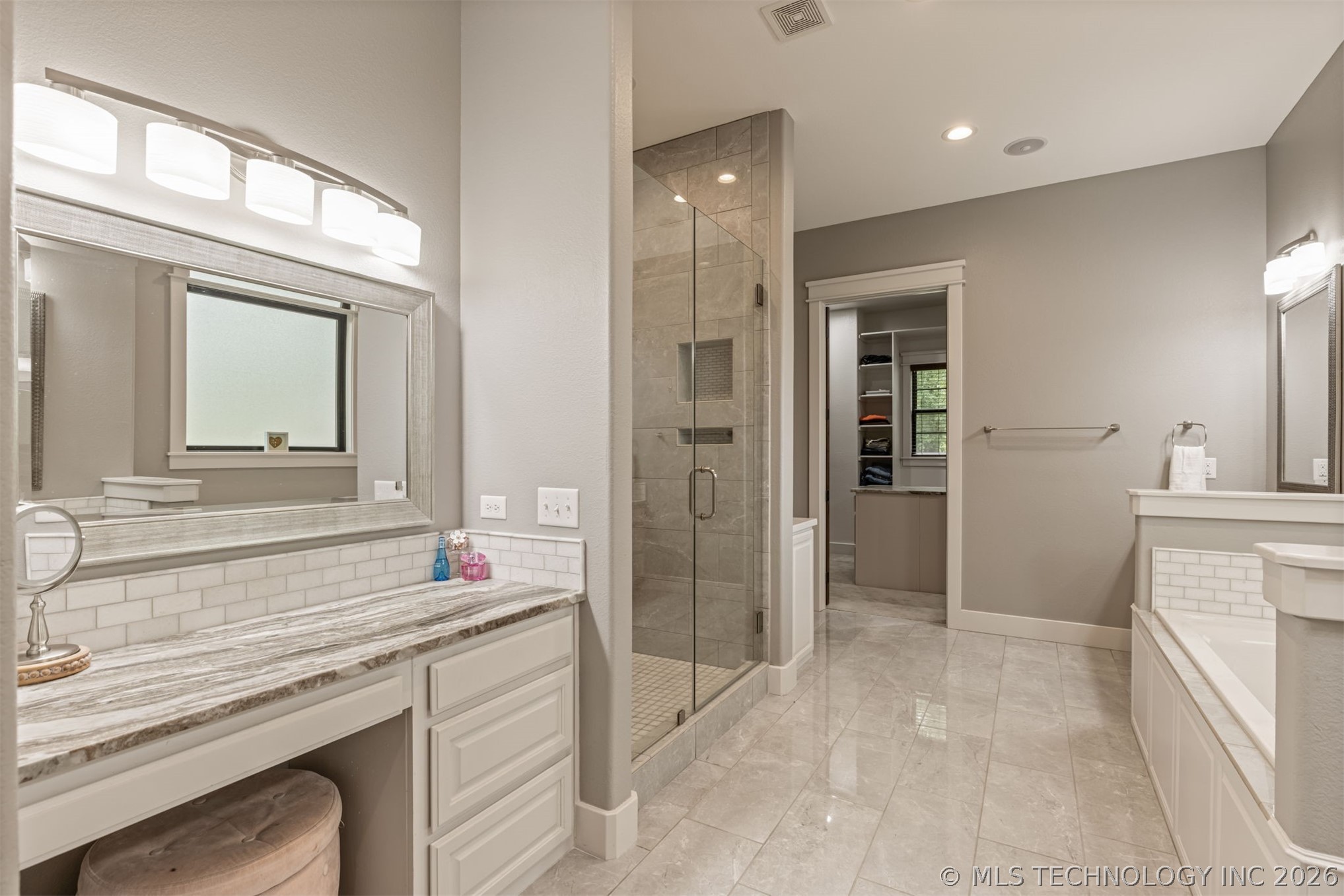 14220 S 257th Eastavenue Coweta OK 74429