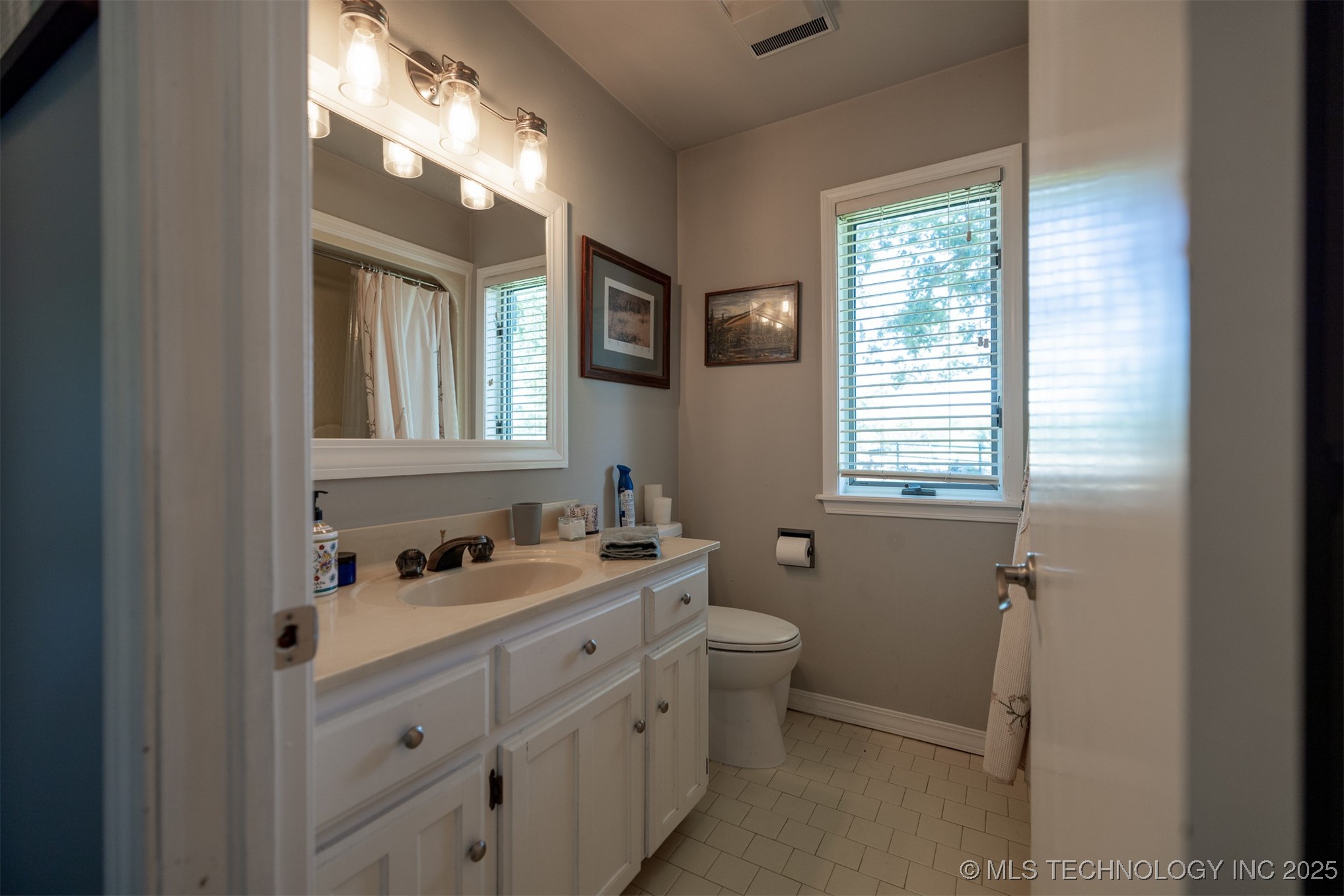 19112 E 480 Road Claremore OK 74019