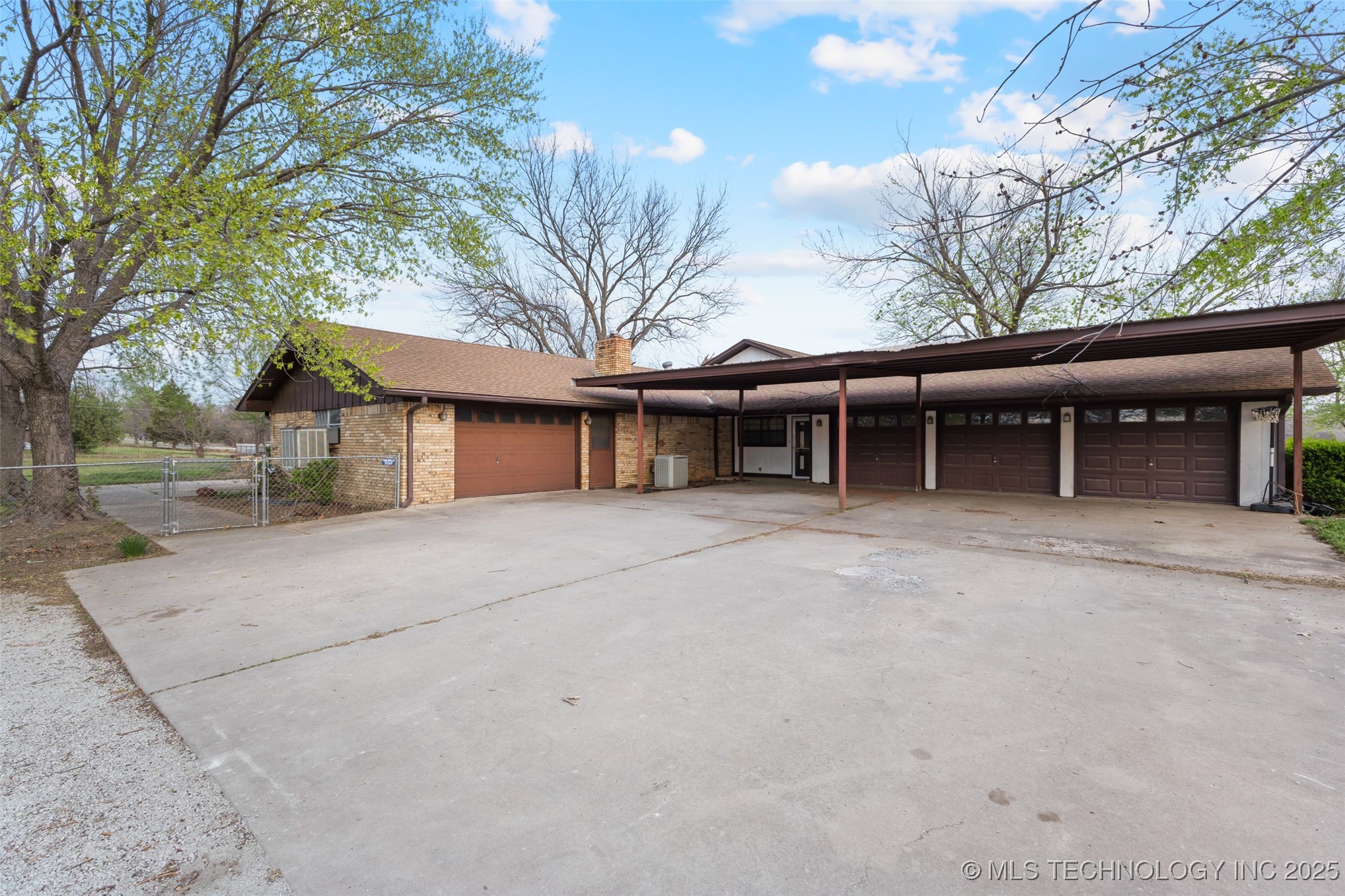 13003 County Road 1560 Ada OK 74820