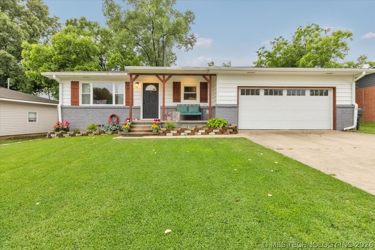 1817 W Birch Street Claremore OK 74017