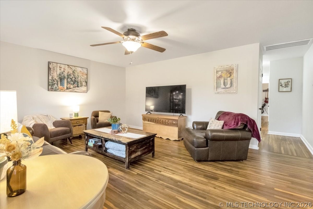 1817 W Birch Street Claremore OK 74017