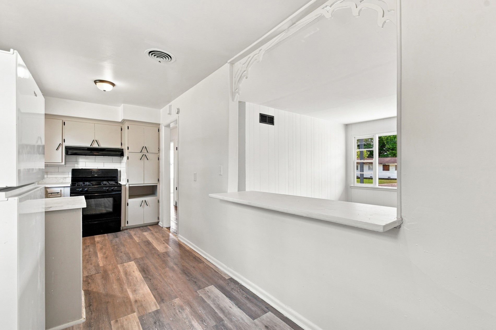 835 E 52nd Street N Tulsa OK 74126