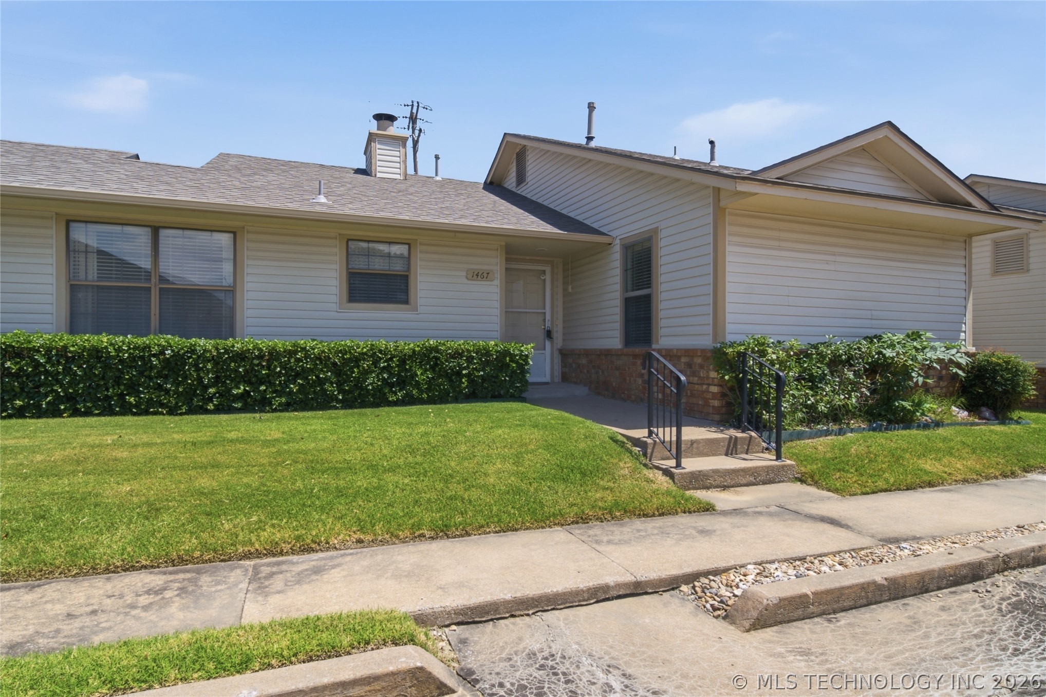 1467 W Evergreen Lane Claremore OK 74017
