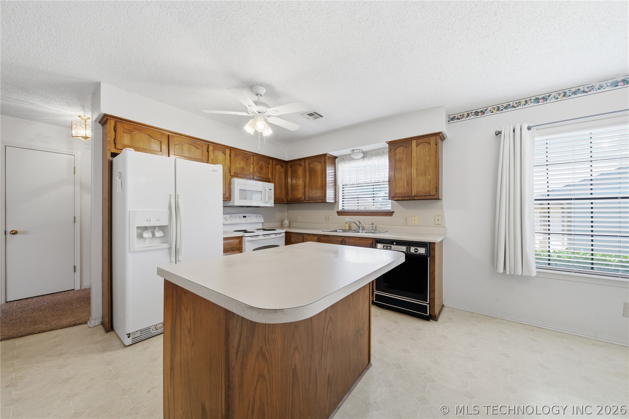 1467 W Evergreen Lane Claremore OK 74017